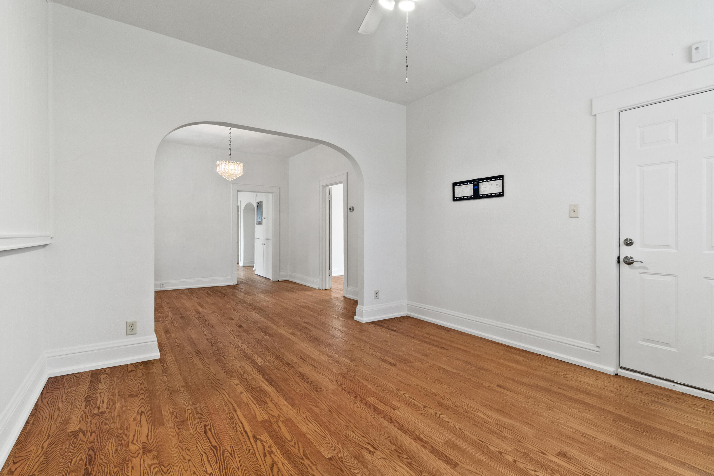 1630 Cleveland Avenue, Whiting, IN #1, 46394; Image #2