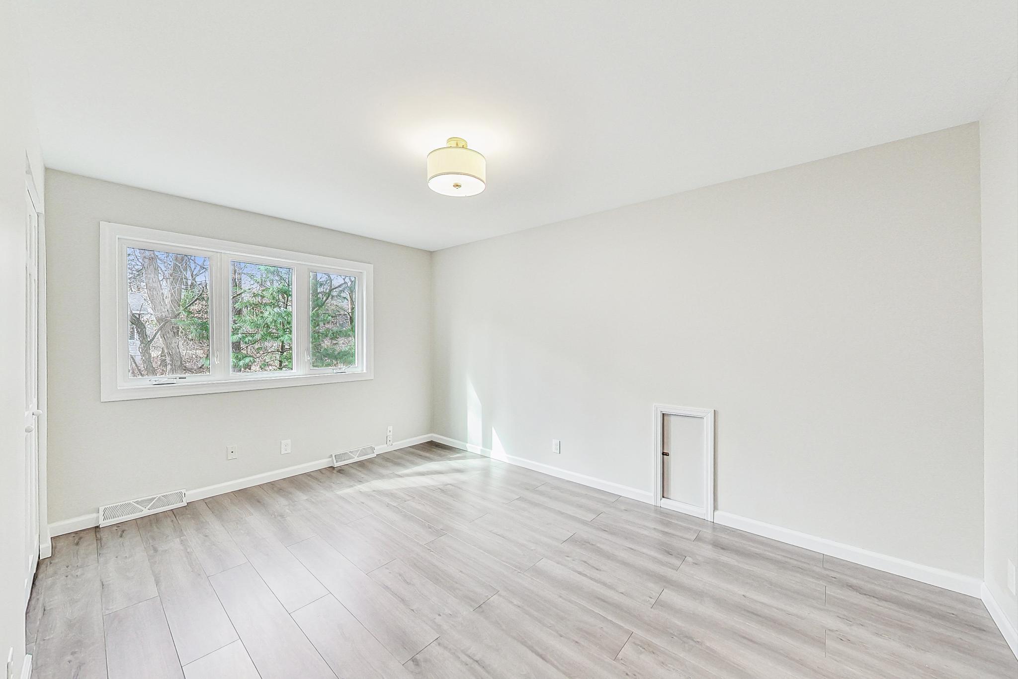 22 Crismar Road, Ogden Dunes, IN 46368; Image #17
