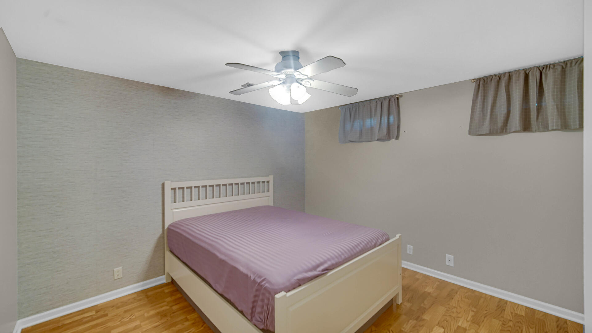 2400 E 9th Place, Hobart, IN 46342; Image #20
