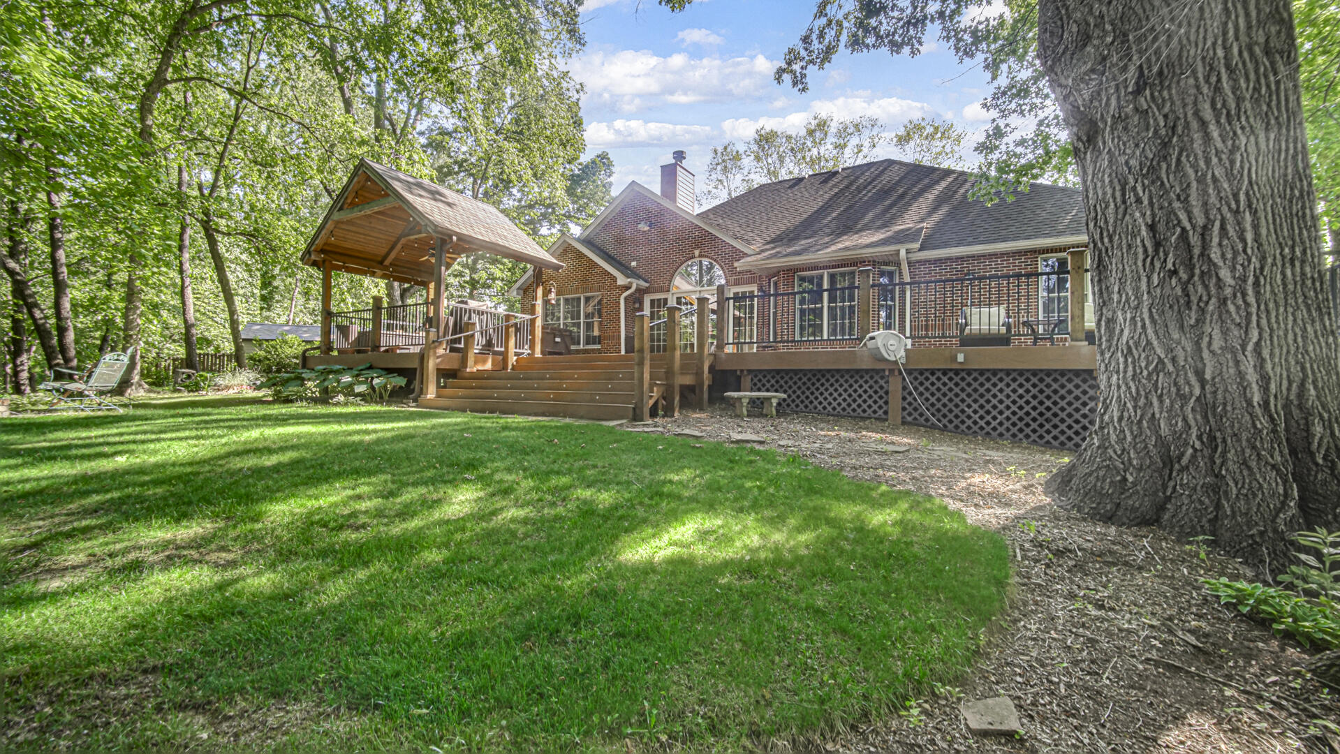 2400 E 9th Place, Hobart, IN 46342; Image #28