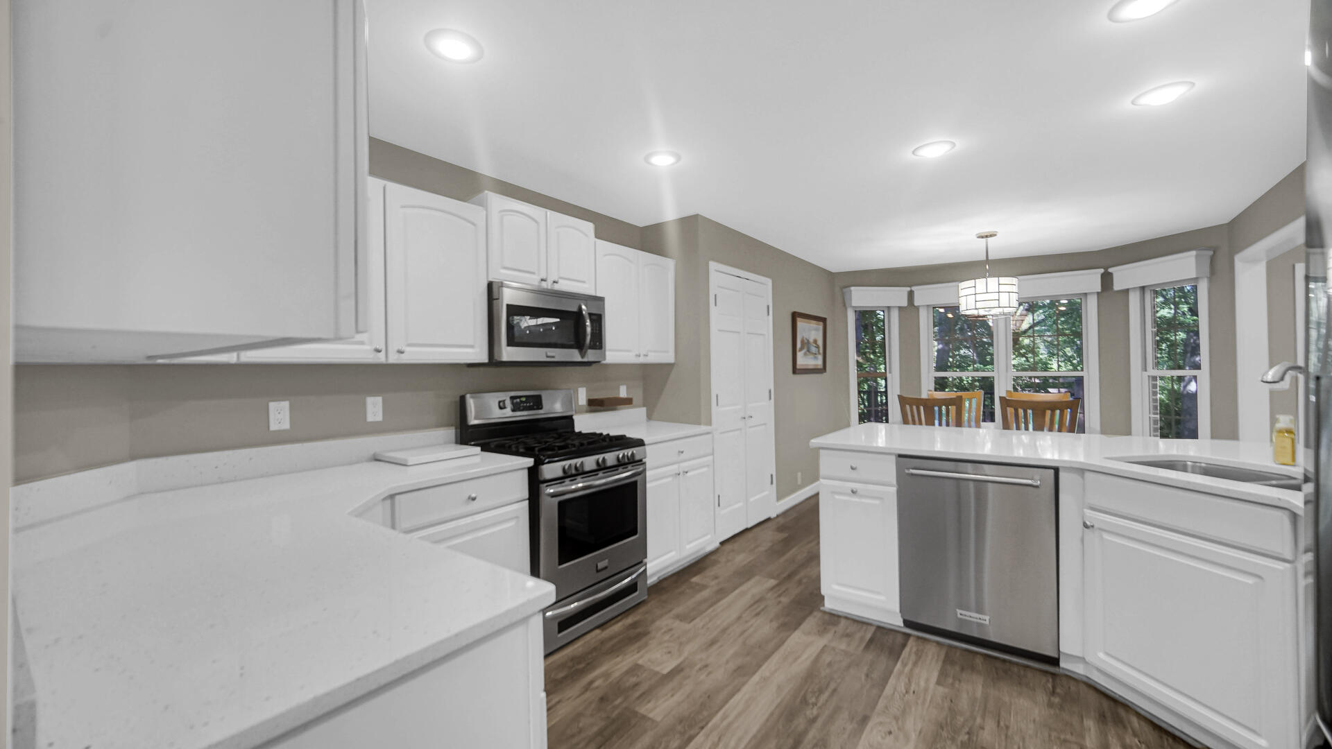2400 E 9th Place, Hobart, IN 46342; Image #6