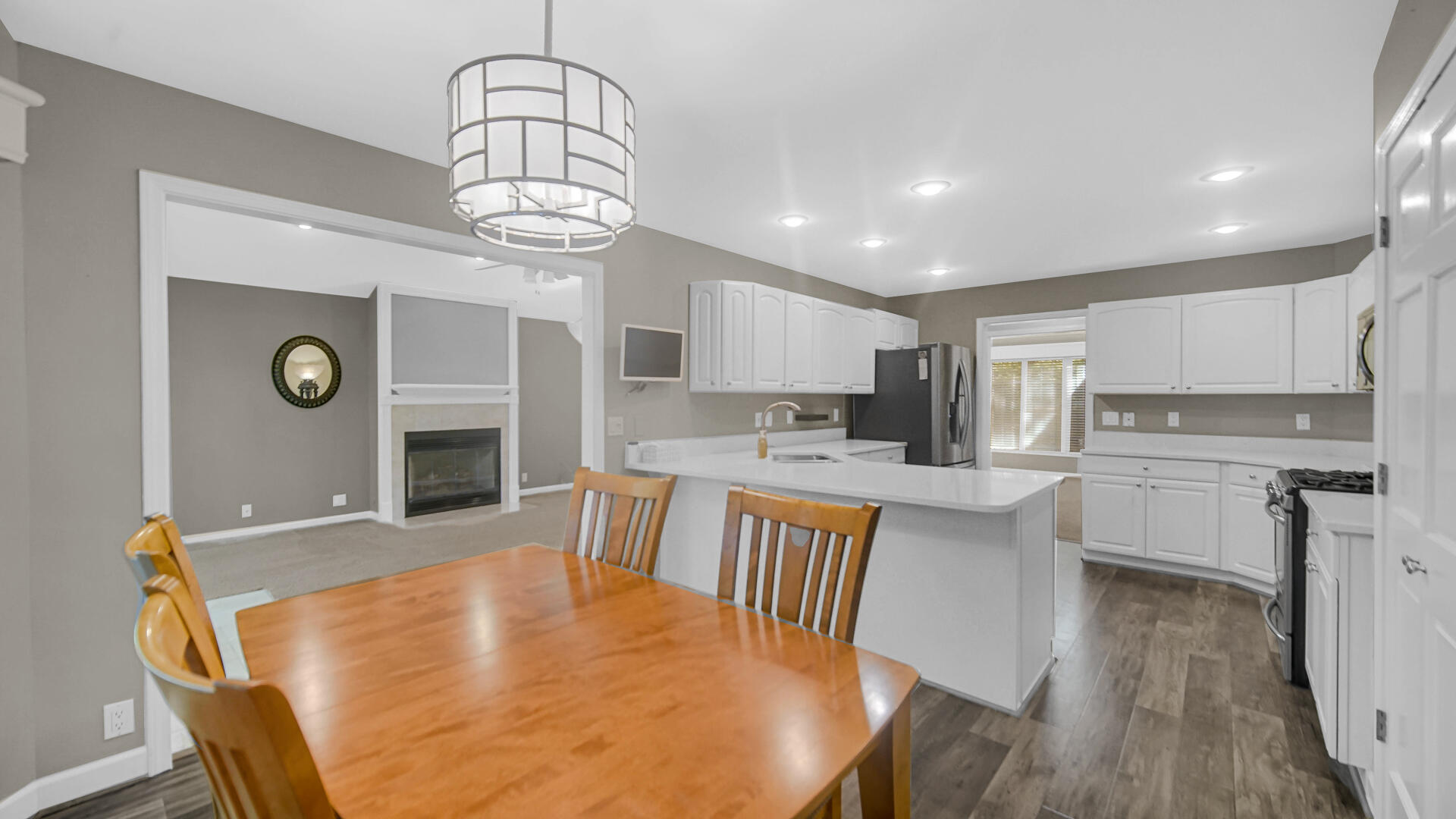 2400 E 9th Place, Hobart, IN 46342; Image #8