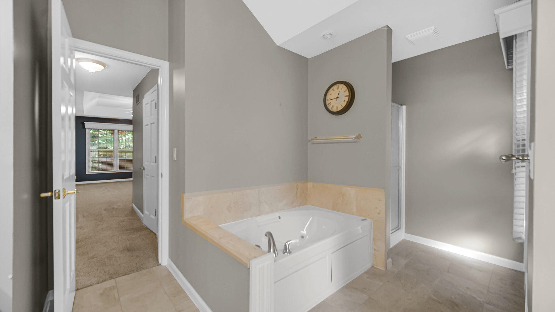 2400 E 9th Place, Hobart, IN 46342; Image #9
