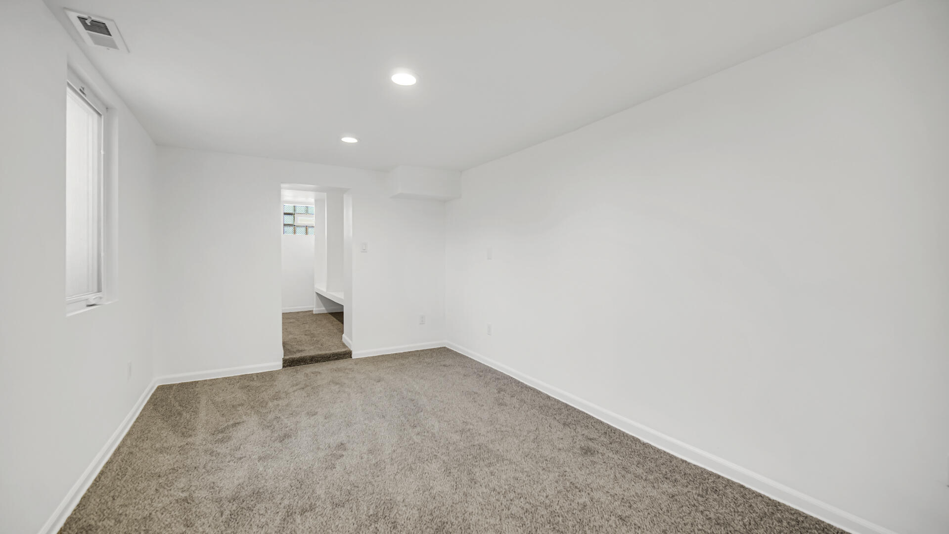 1323 Johnson Street, Gary, IN 46407; Image #17