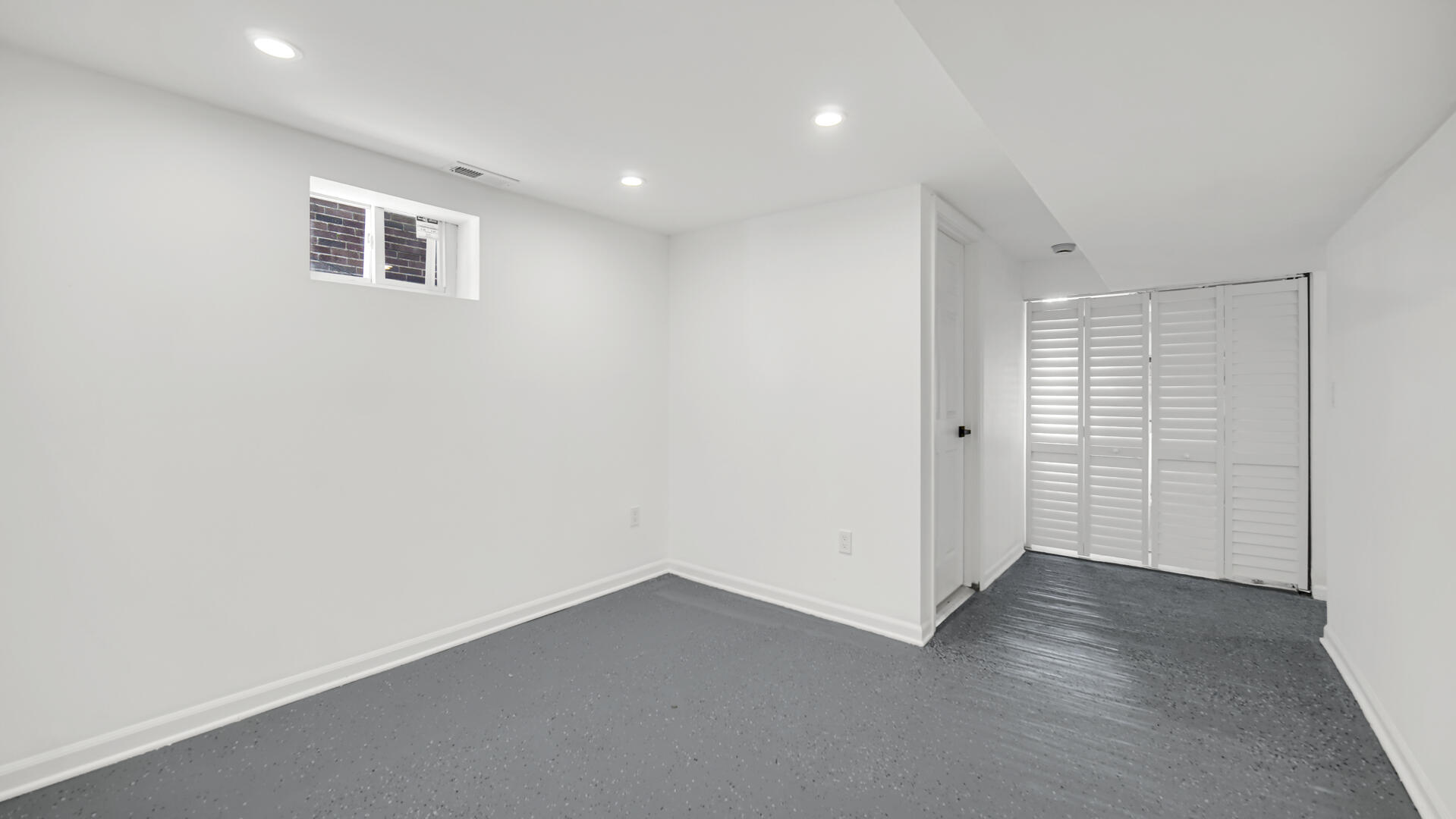 1323 Johnson Street, Gary, IN 46407; Image #22