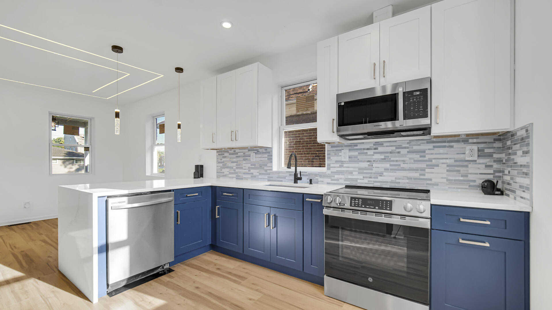 1323 Johnson Street, Gary, IN 46407; Image #8