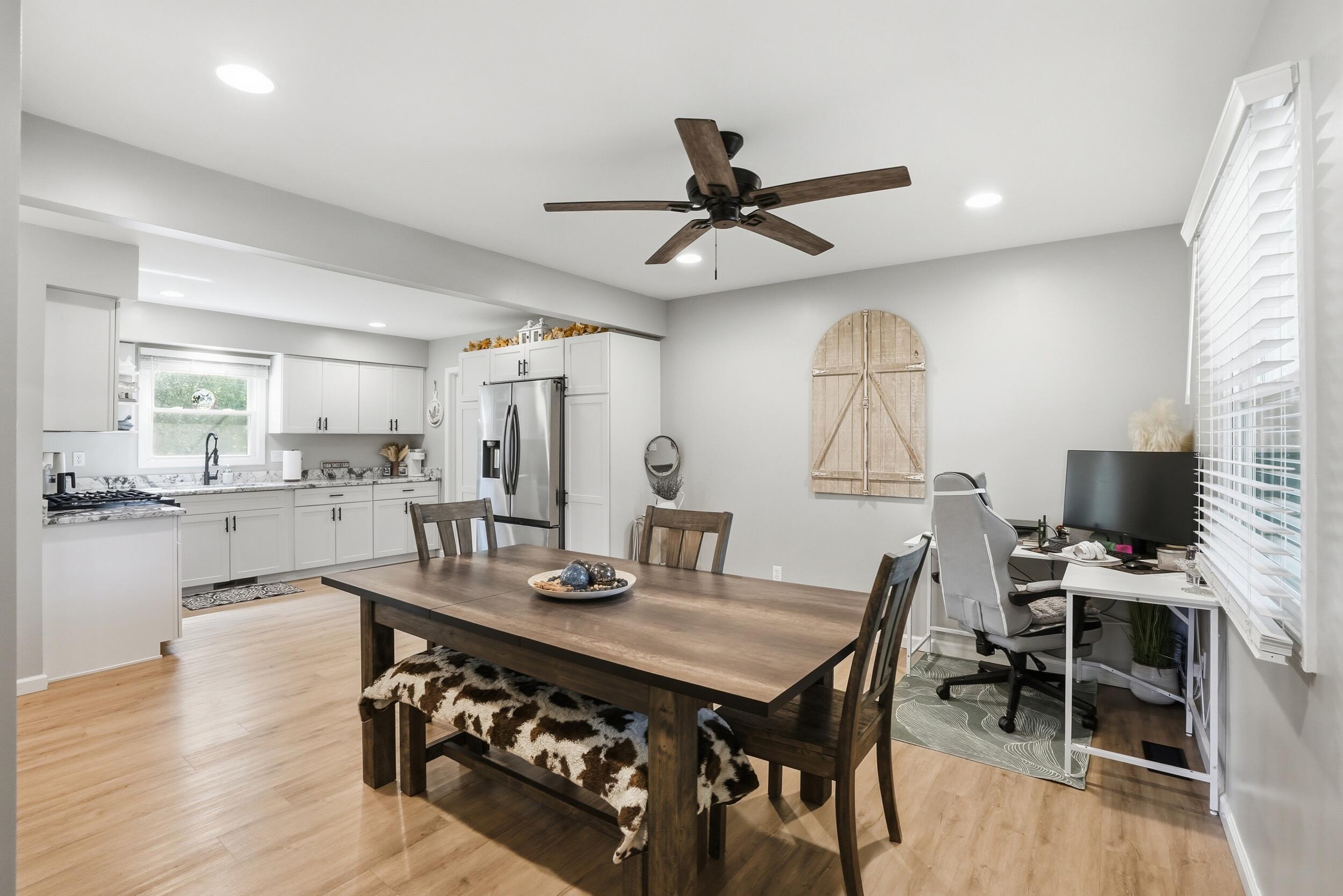 9347 N 327 W, Lake Village, IN 46349; Image #4