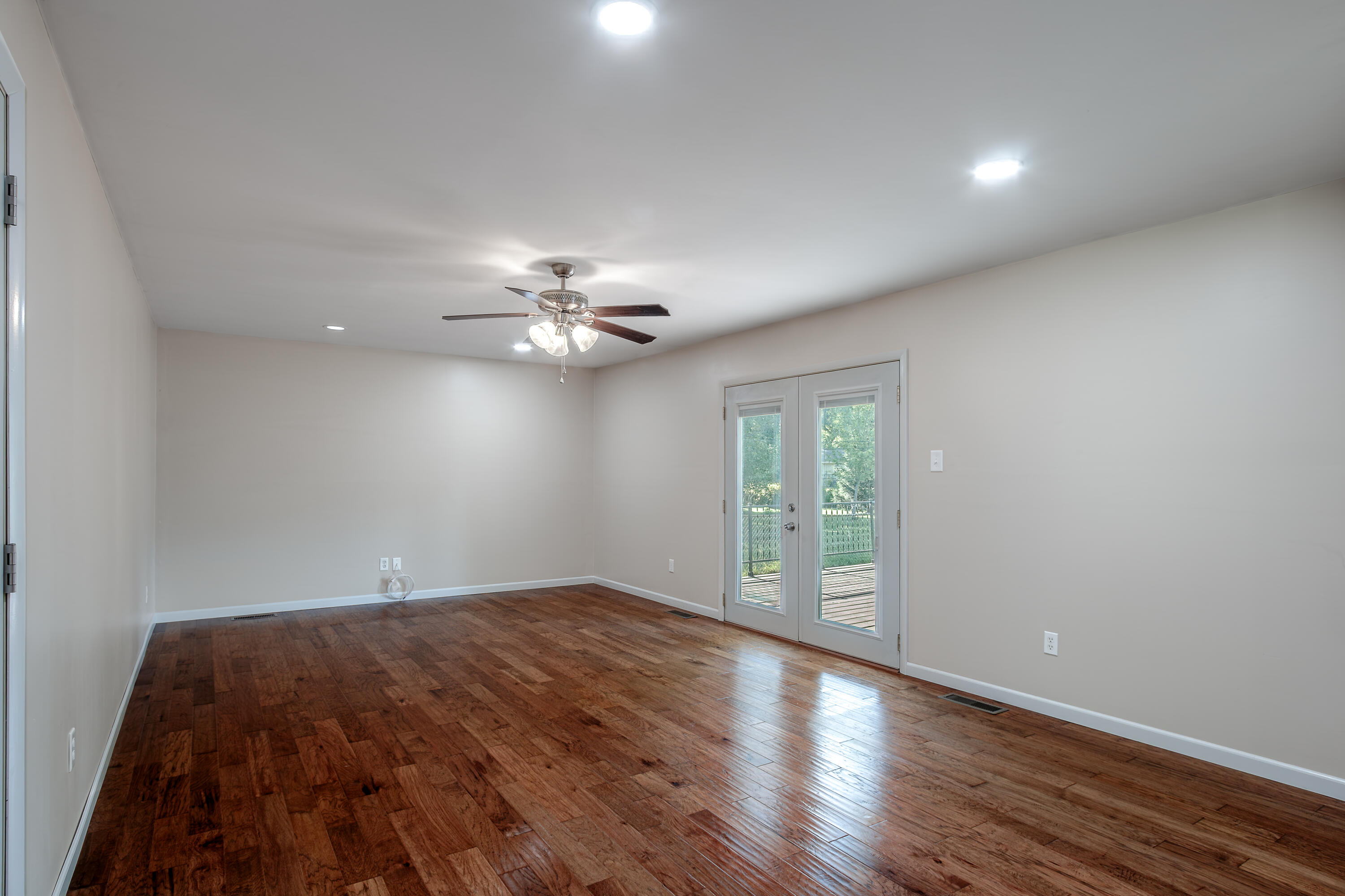 409 W 600 N, Valparaiso, IN 46385; Image #10