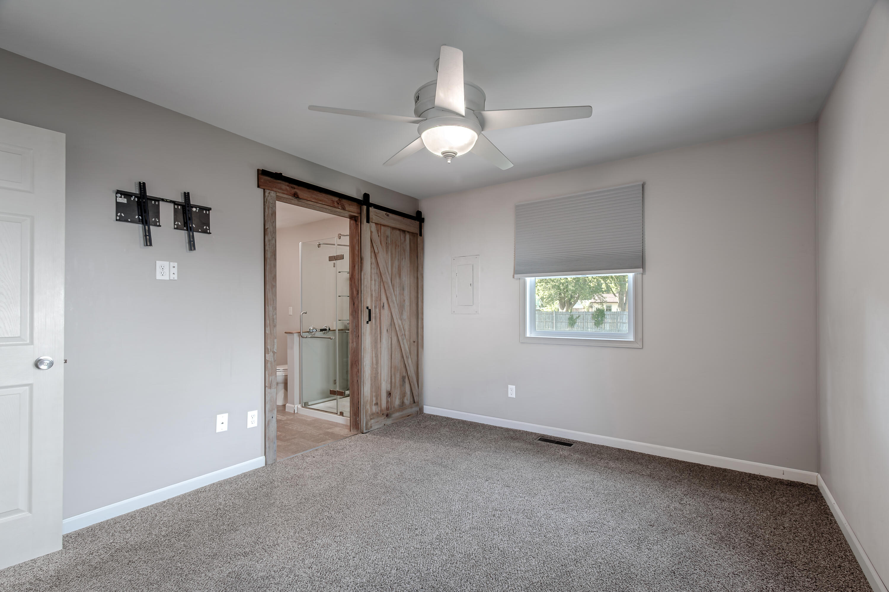 409 W 600 N, Valparaiso, IN 46385; Image #15