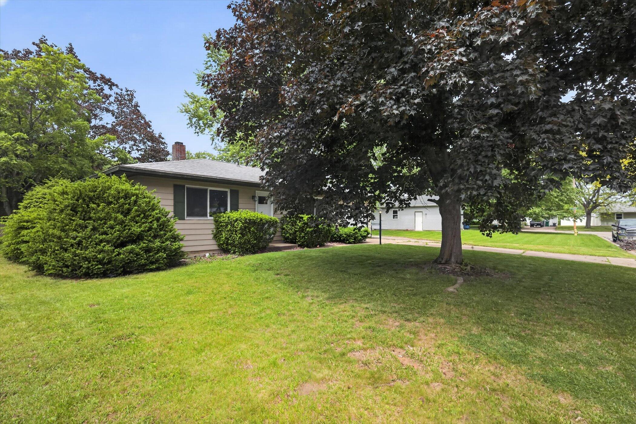 222 Greenwood Drive, La Porte, IN 46350; Image #5