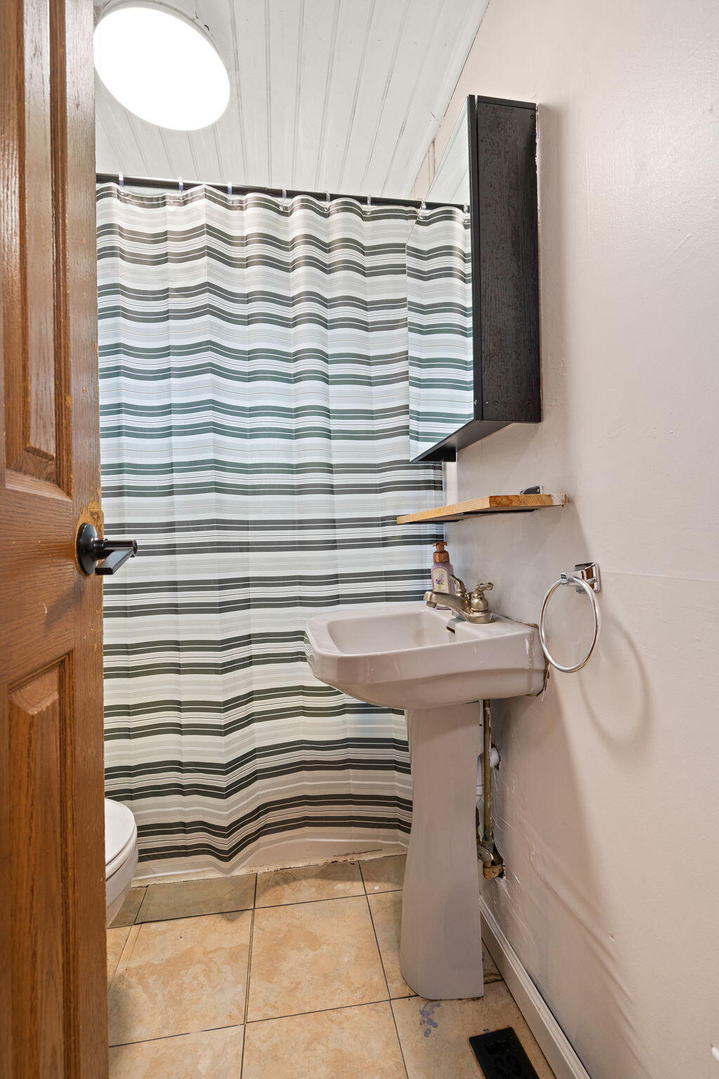 13 S Beulah Vista Drive, Hebron, IN 46341; Image #18