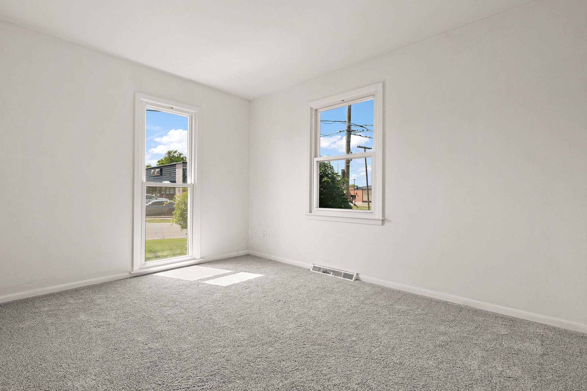 518 Merrillville Road, Crown Point, IN 46307; Image #16
