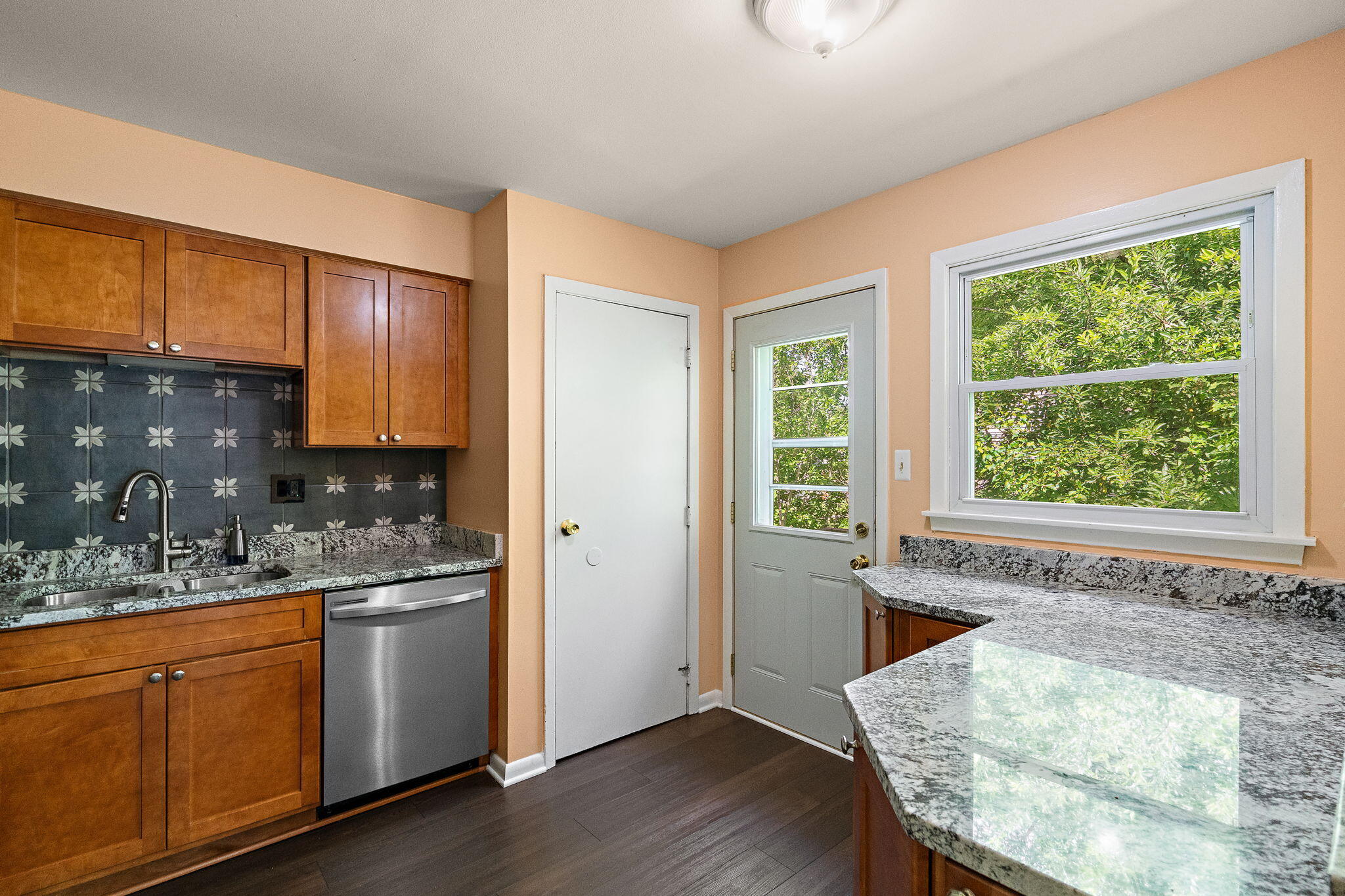 518 Merrillville Road, Crown Point, IN 46307; Image #8