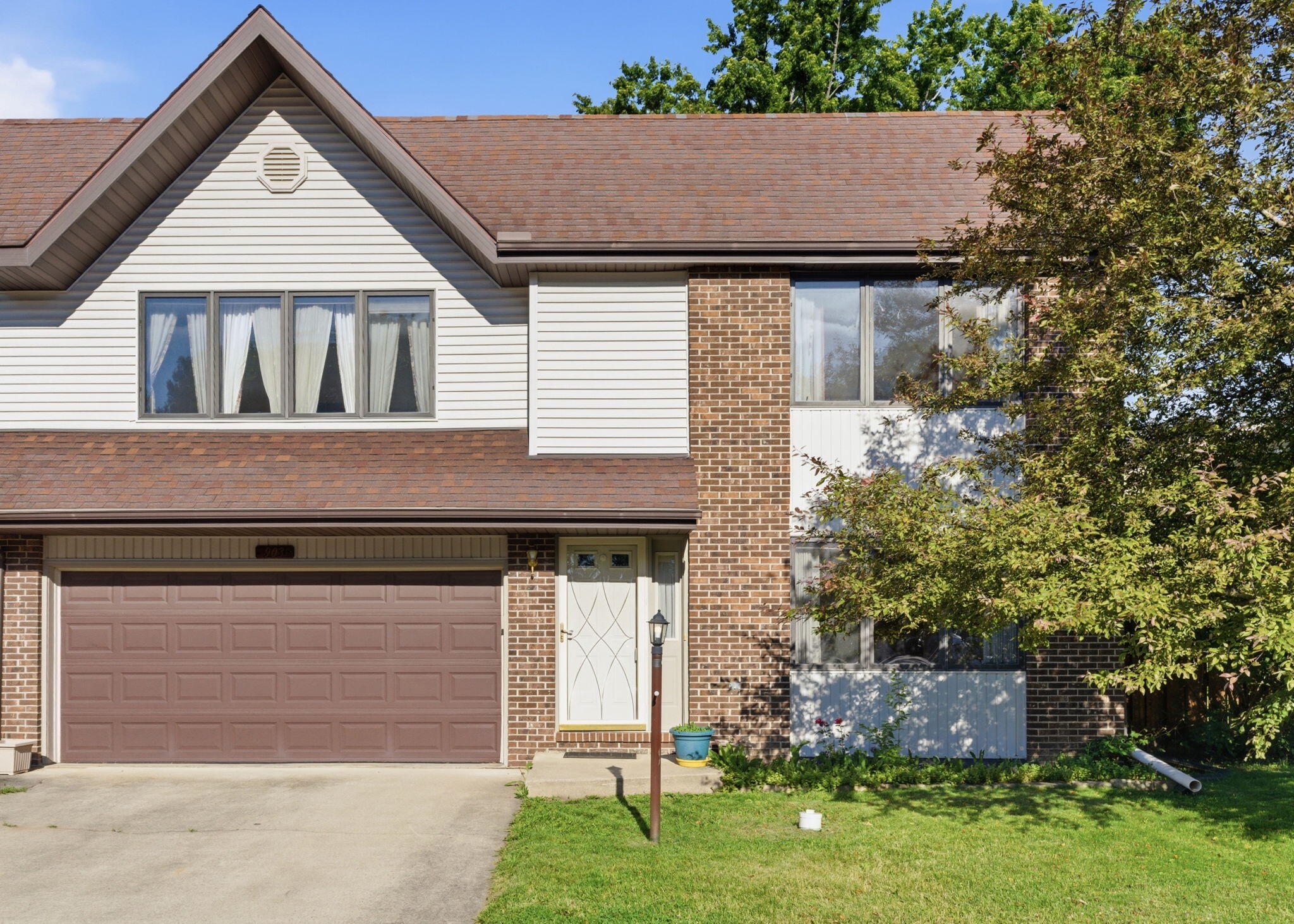 903 Hampton Court, Valparaiso, IN 46383; Image #21