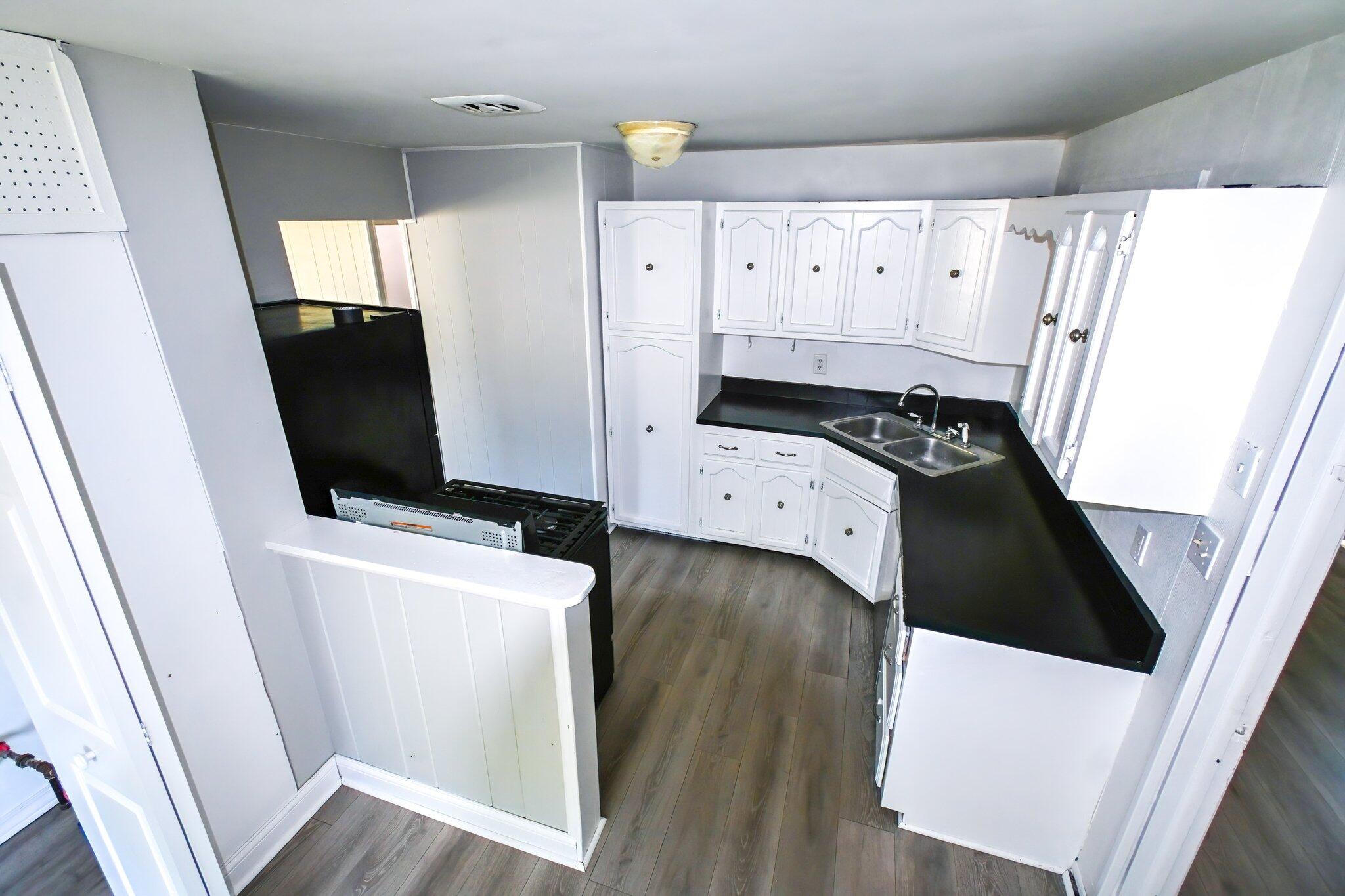 7828 Chestnut Avenue, Hammond, IN 46324; Image #6