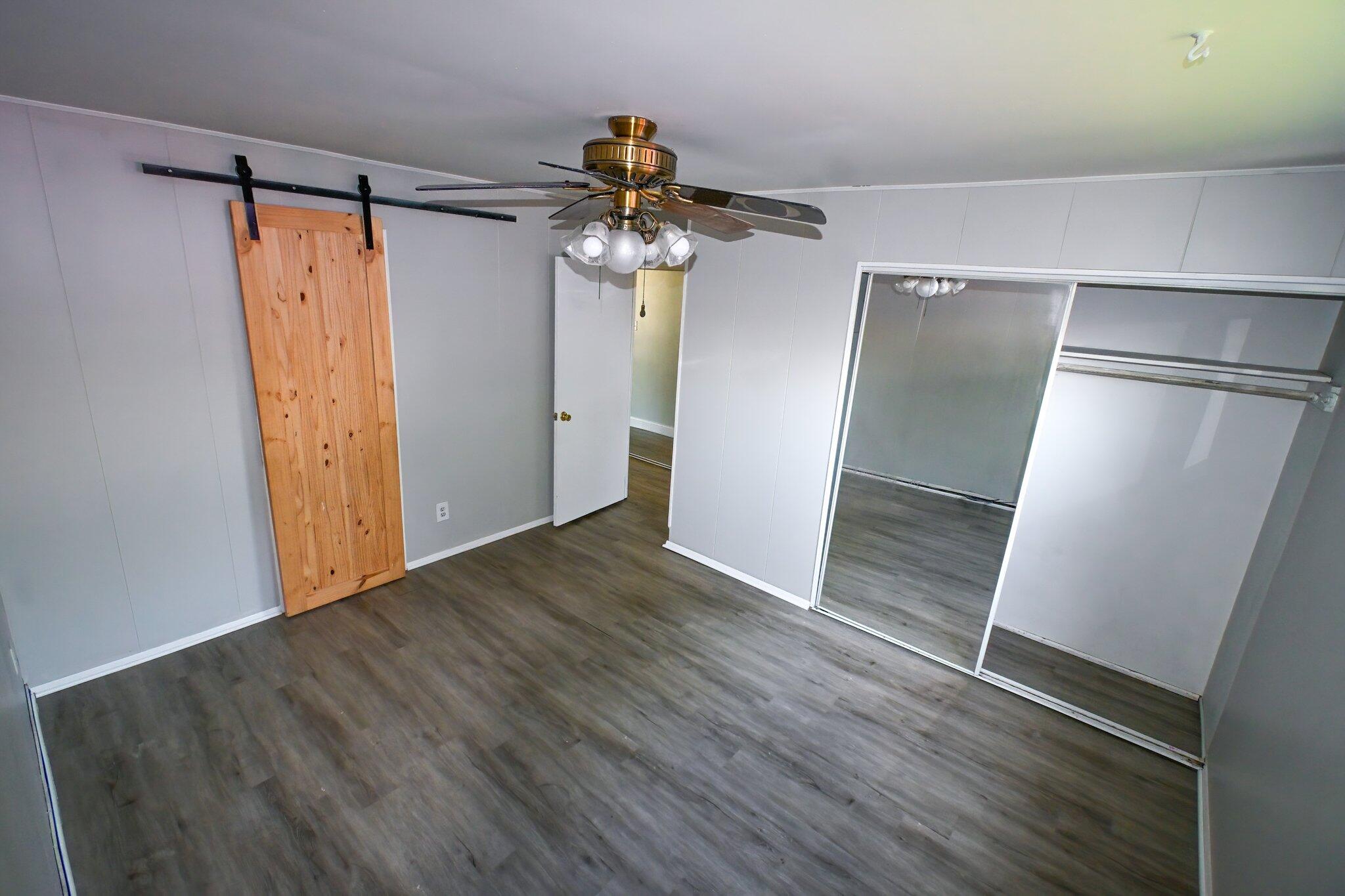 7828 Chestnut Avenue, Hammond, IN 46324; Image #8