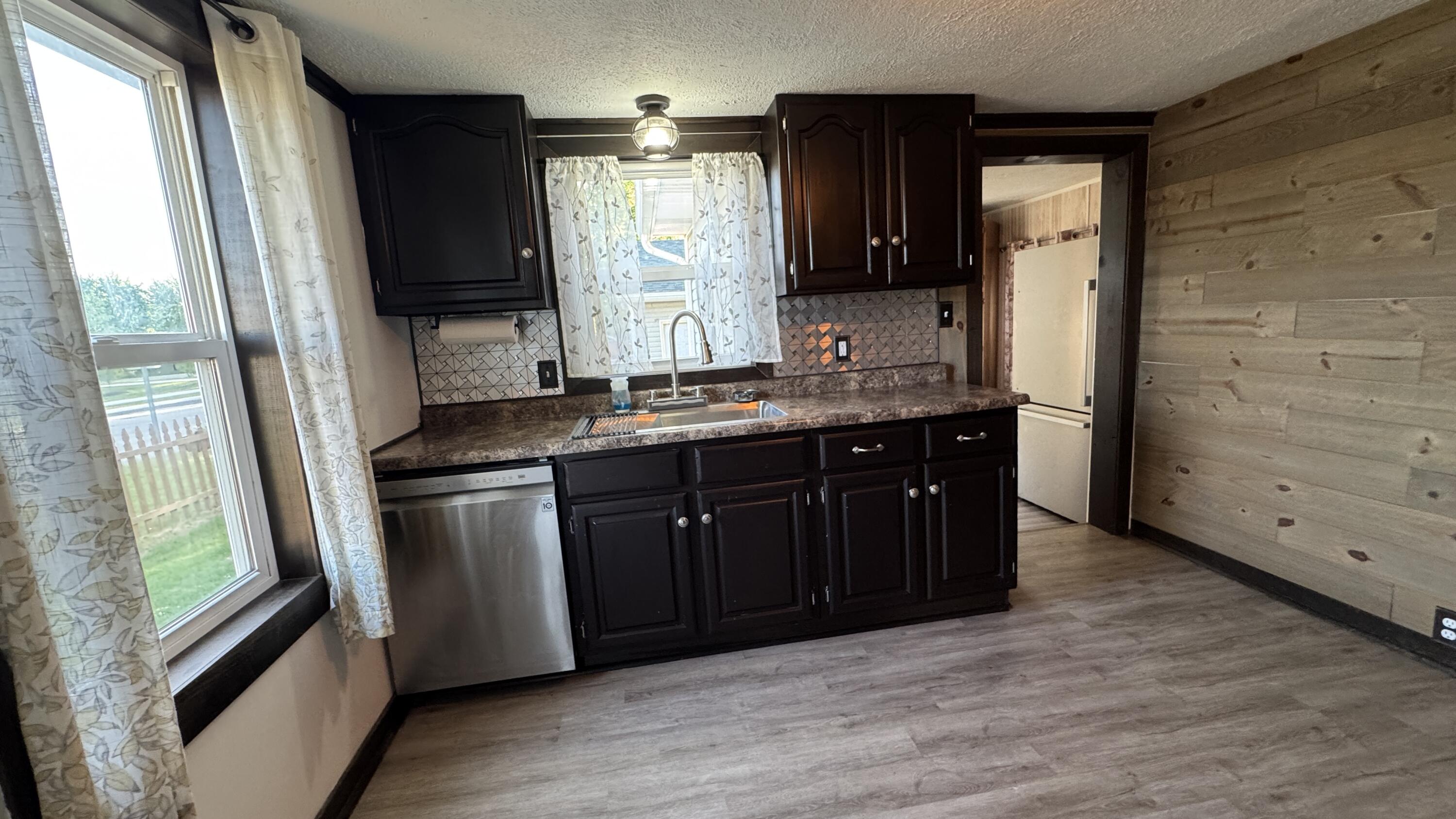 220 S 7th Street, Chesterton, IN 46304; Image #7