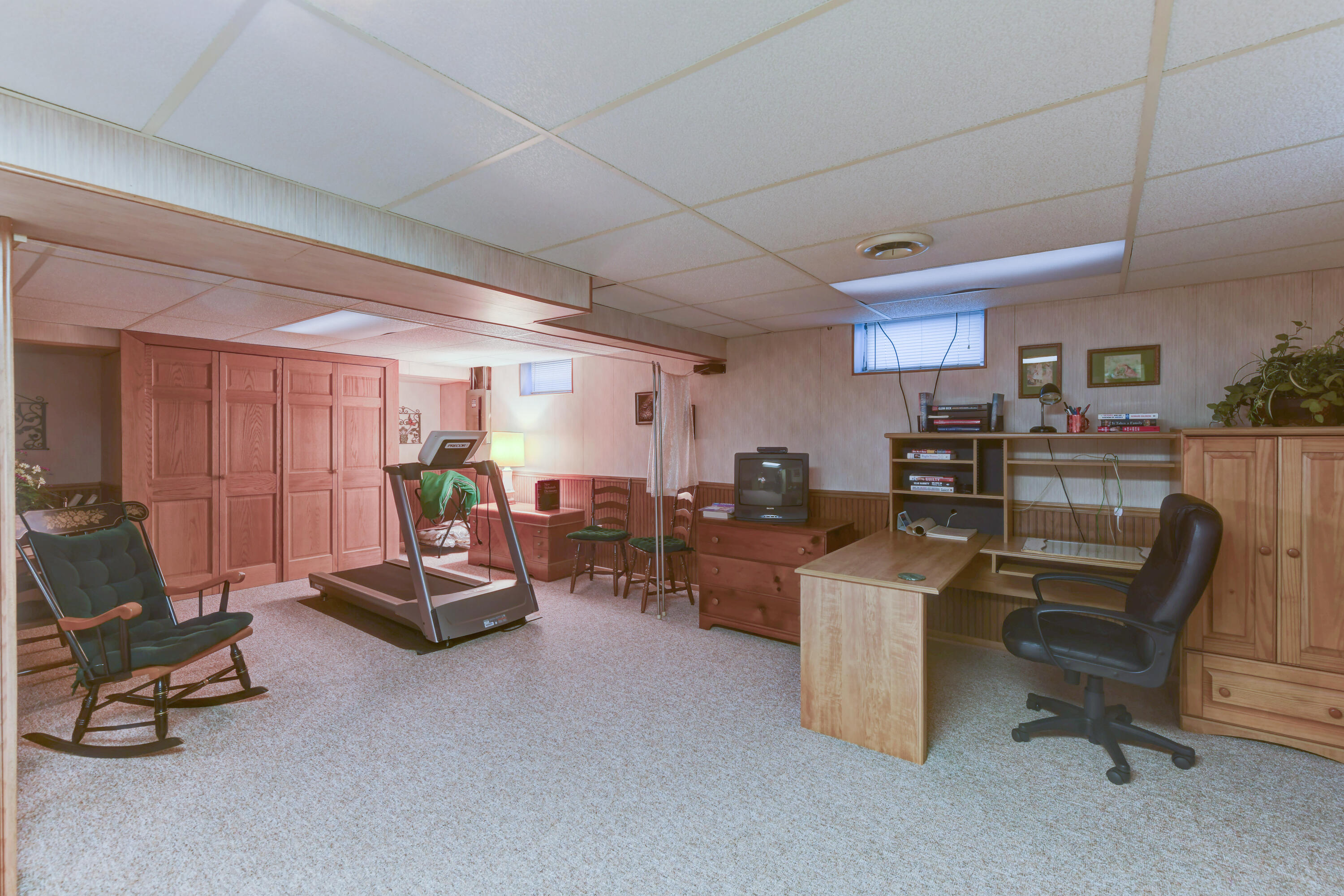 9617 White Oak Avenue, Munster, IN 46321; Image #20