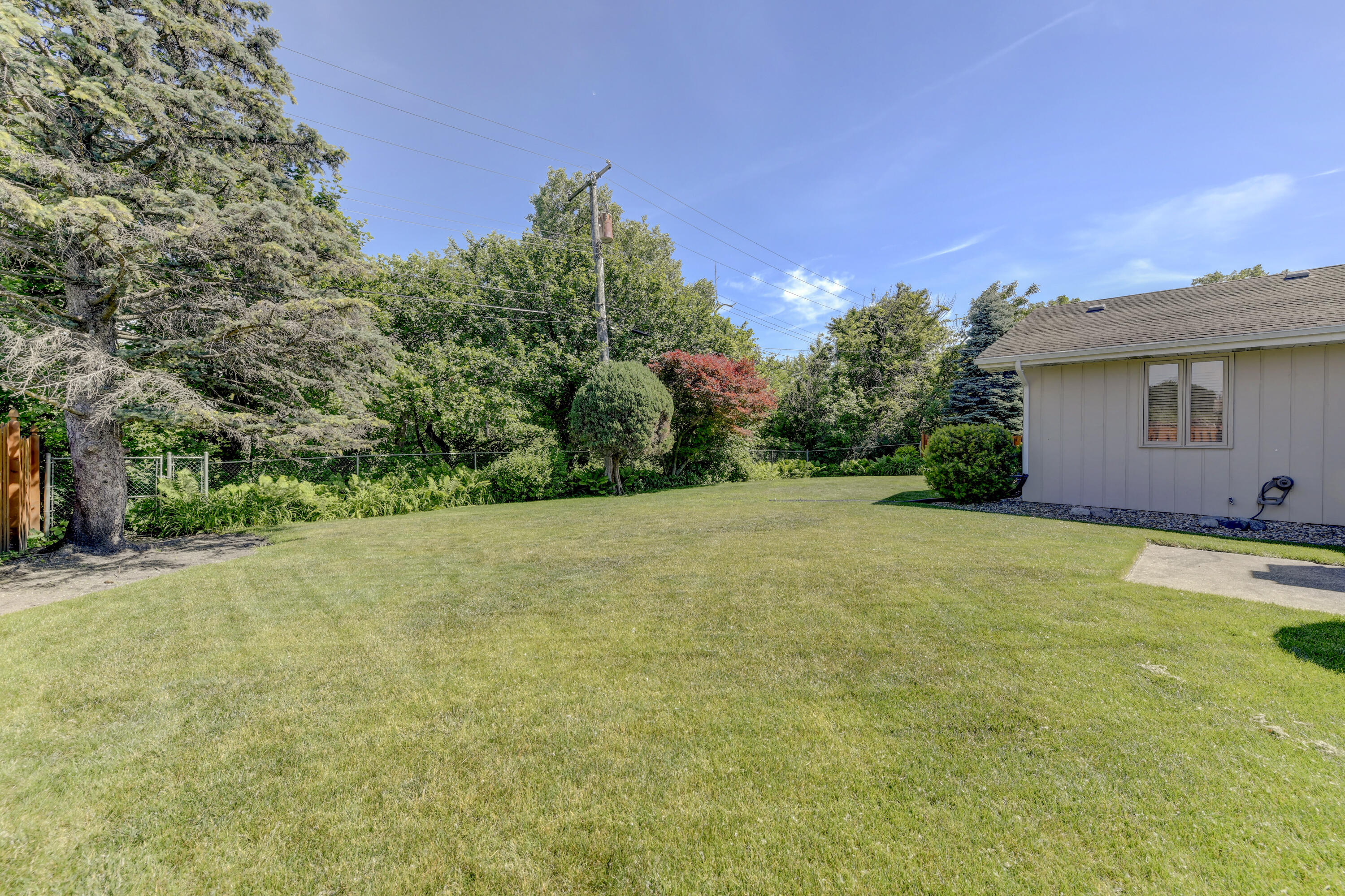 9617 White Oak Avenue, Munster, IN 46321; Image #25