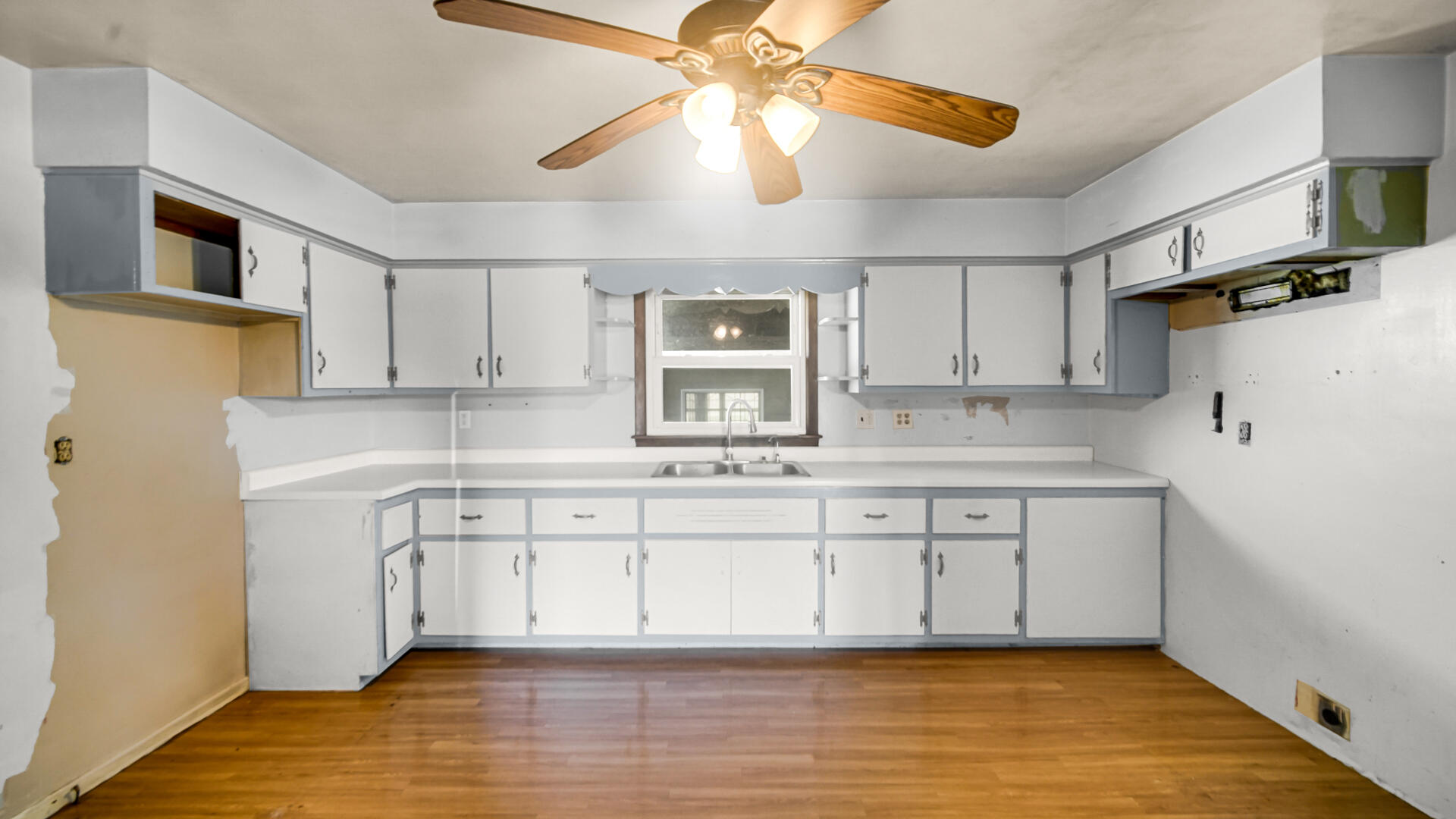 15611 Grant Street, Crown Point, IN 46307; Image #12