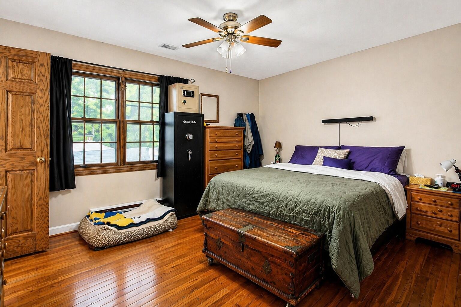 8845 Grace Street, Highland, IN 46322; Image #14