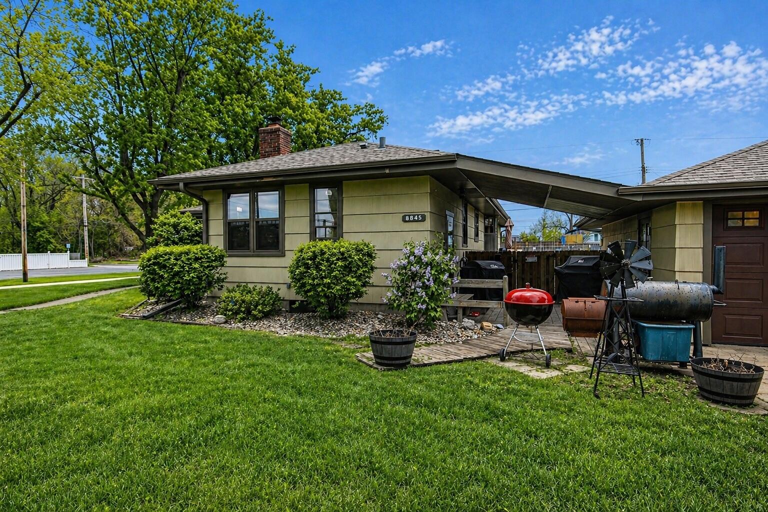 8845 Grace Street, Highland, IN 46322; Image #2
