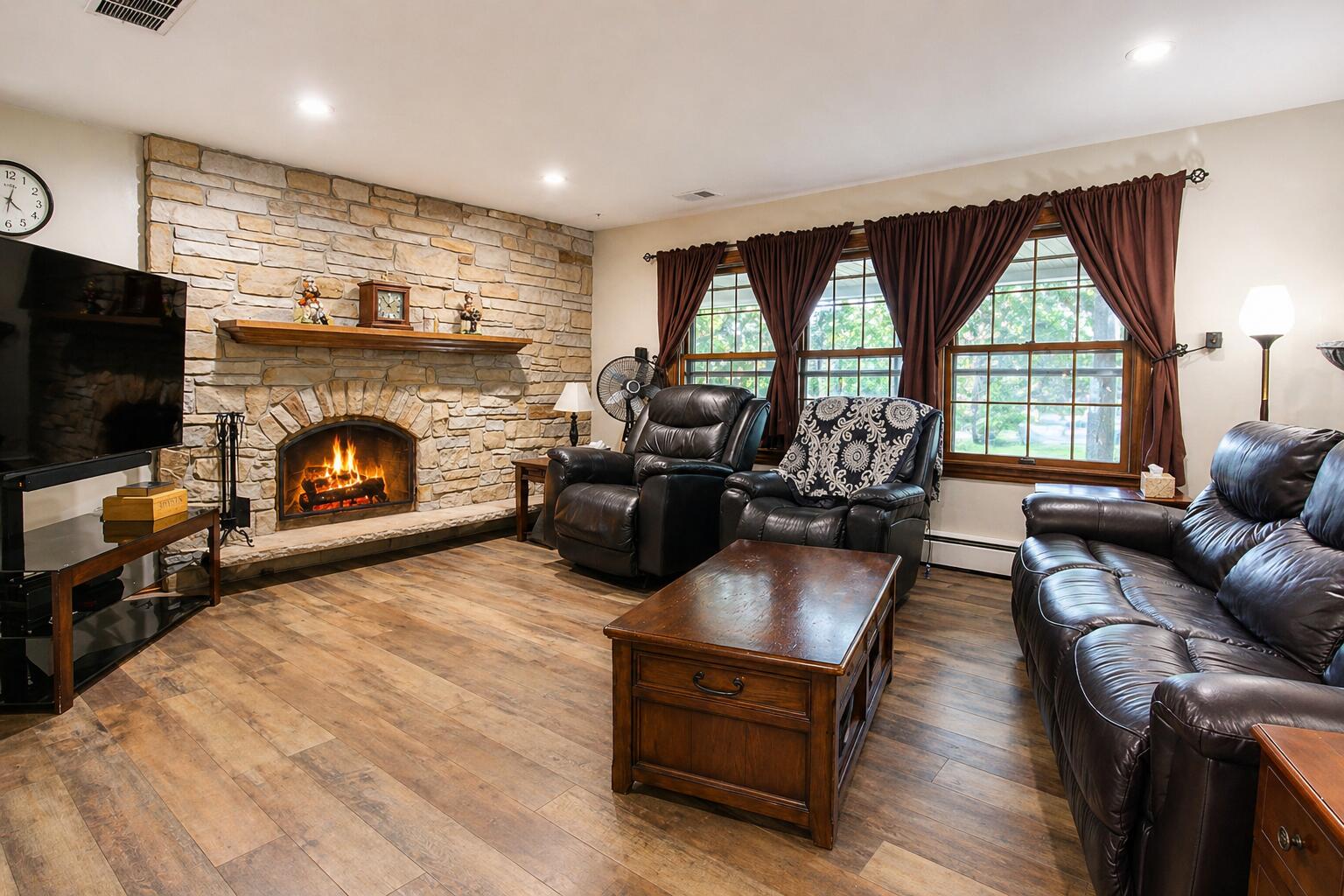 8845 Grace Street, Highland, IN 46322; Image #6