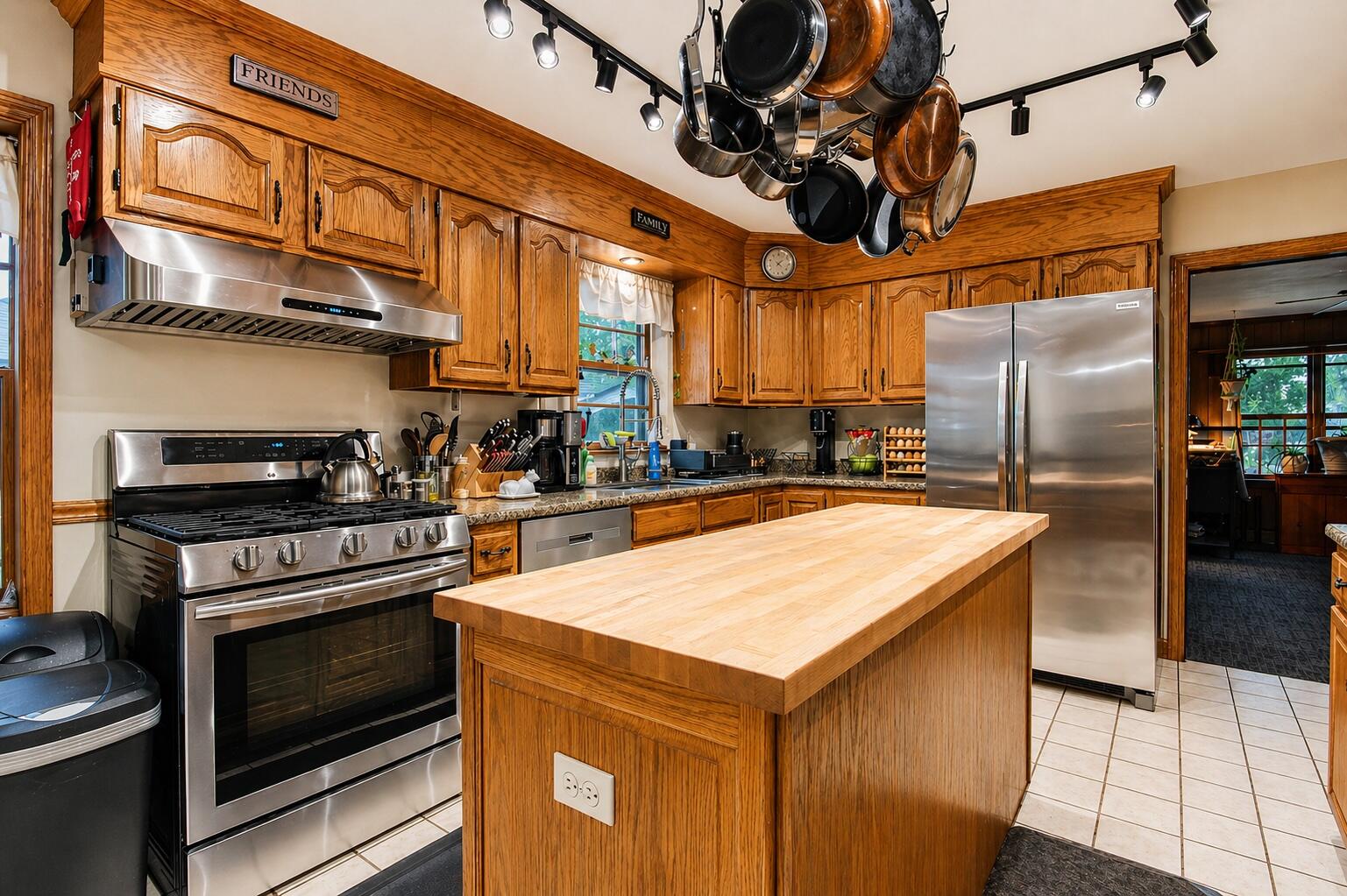8845 Grace Street, Highland, IN 46322; Image #8