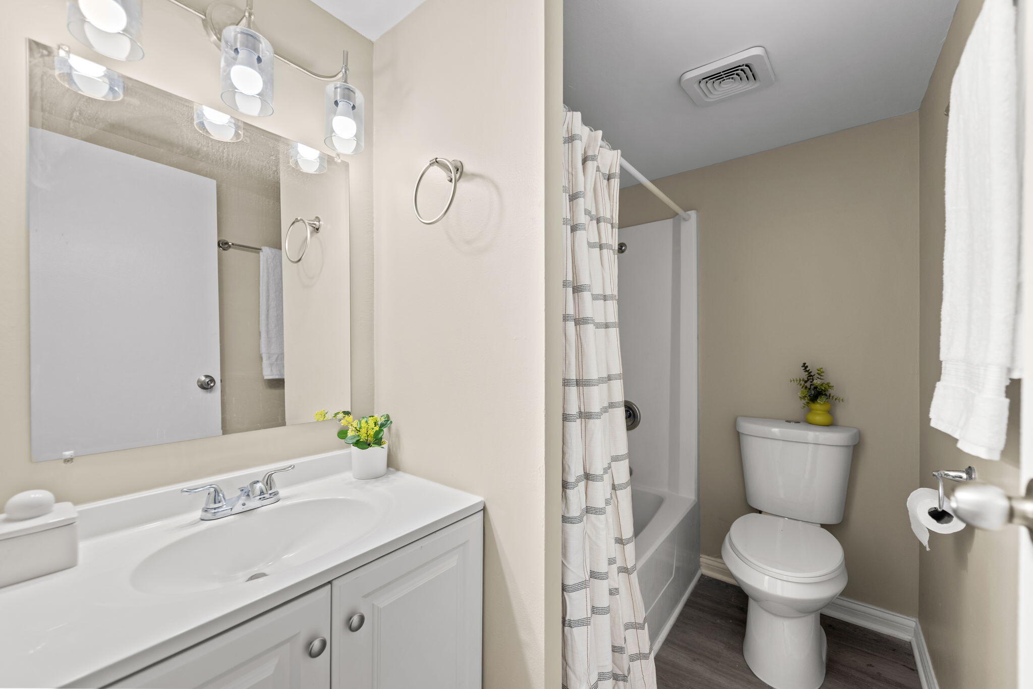 504 Robyn Road, Valparaiso, IN 46385; Image #12