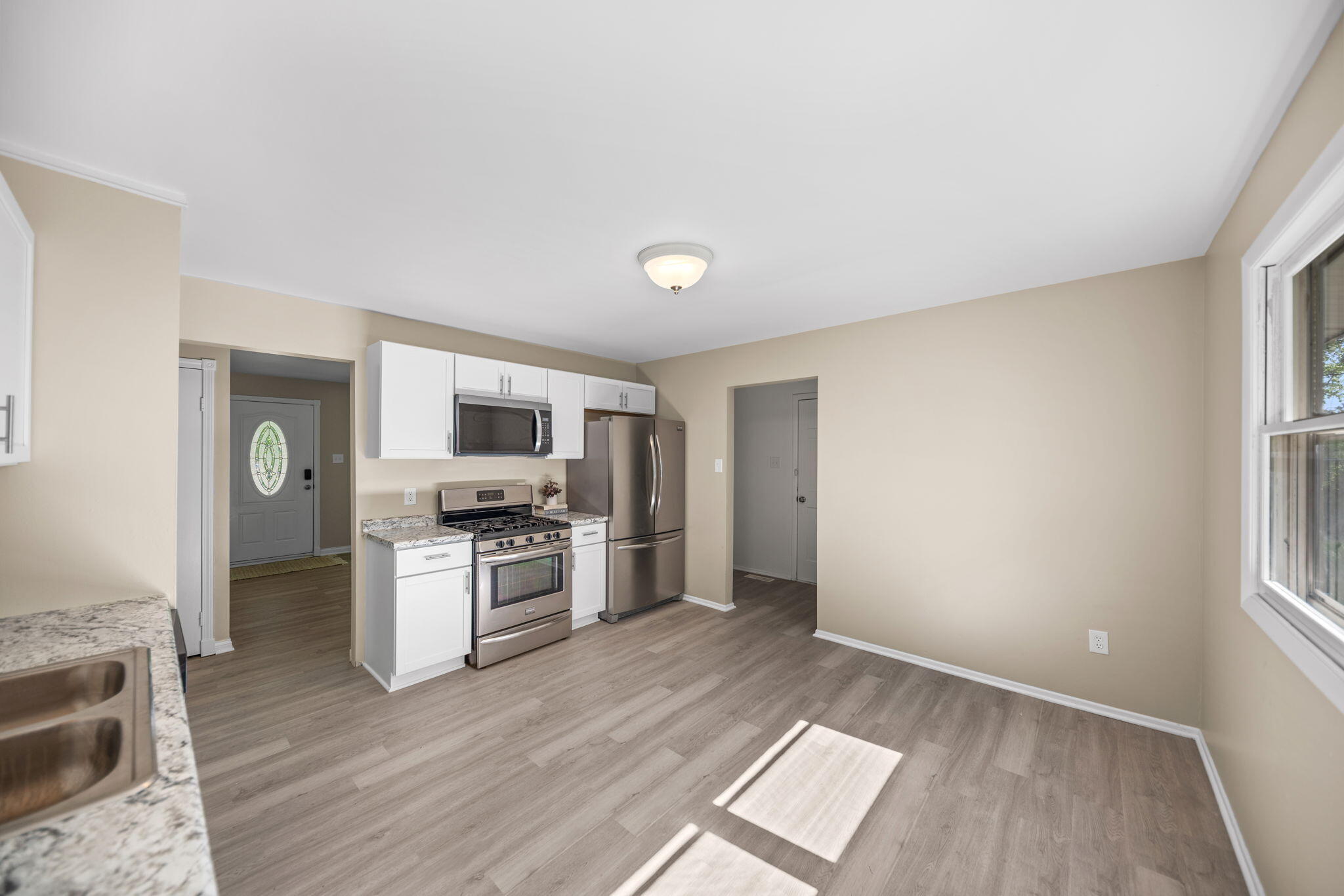 504 Robyn Road, Valparaiso, IN 46385; Image #7