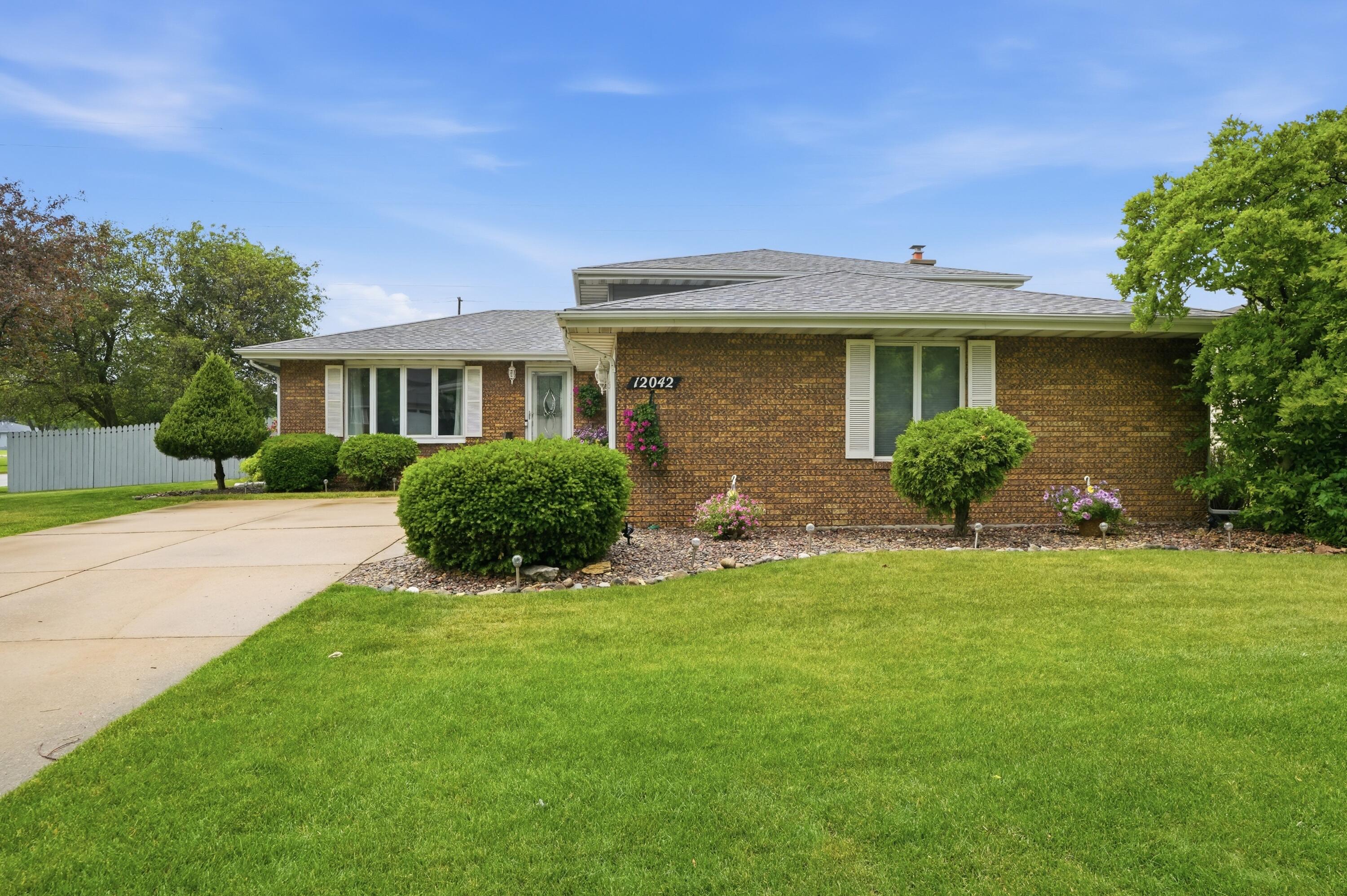 12042 W 103rd Court, St. John, IN 46373; Image #2