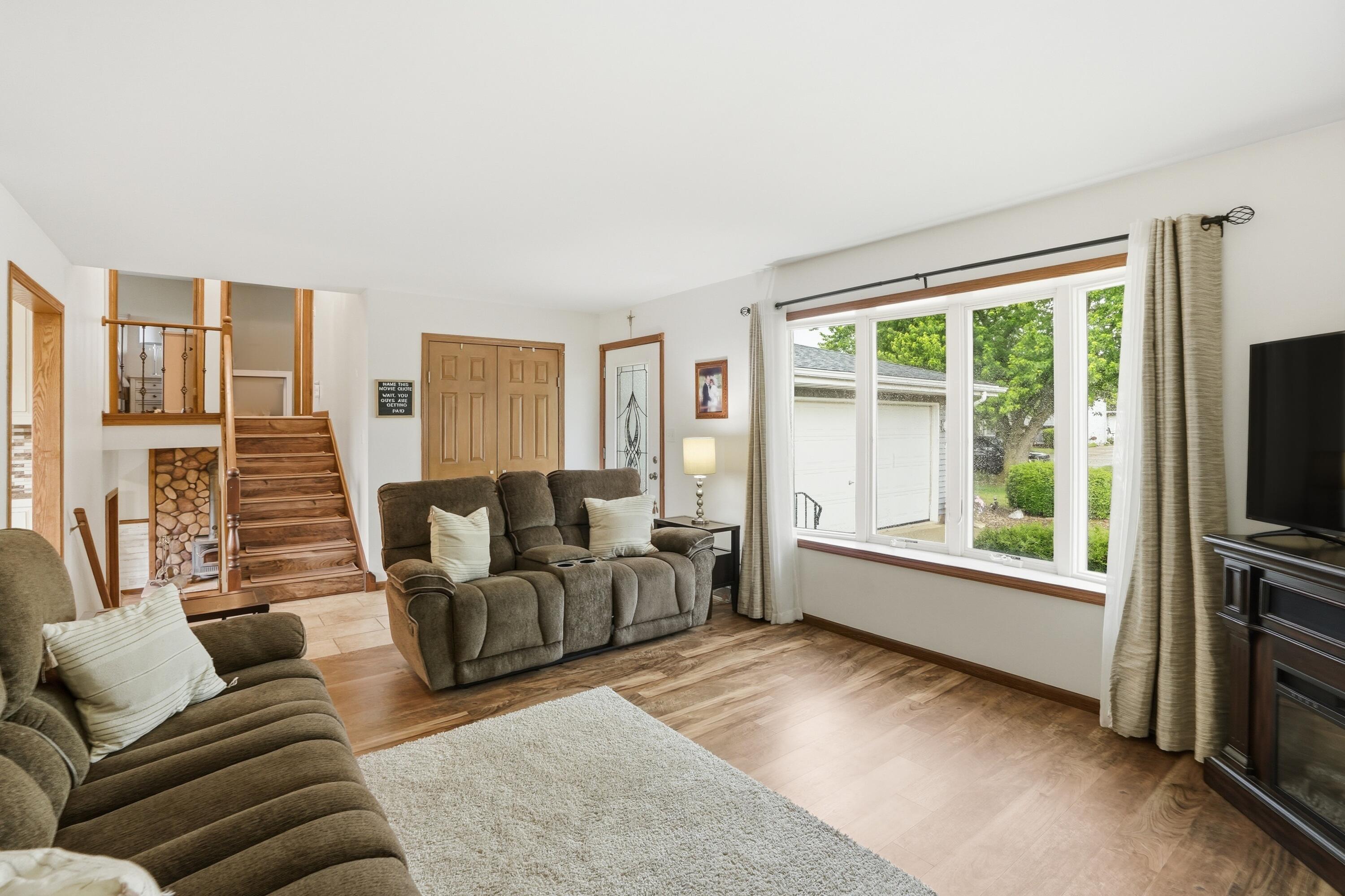 12042 W 103rd Court, St. John, IN 46373; Image #5