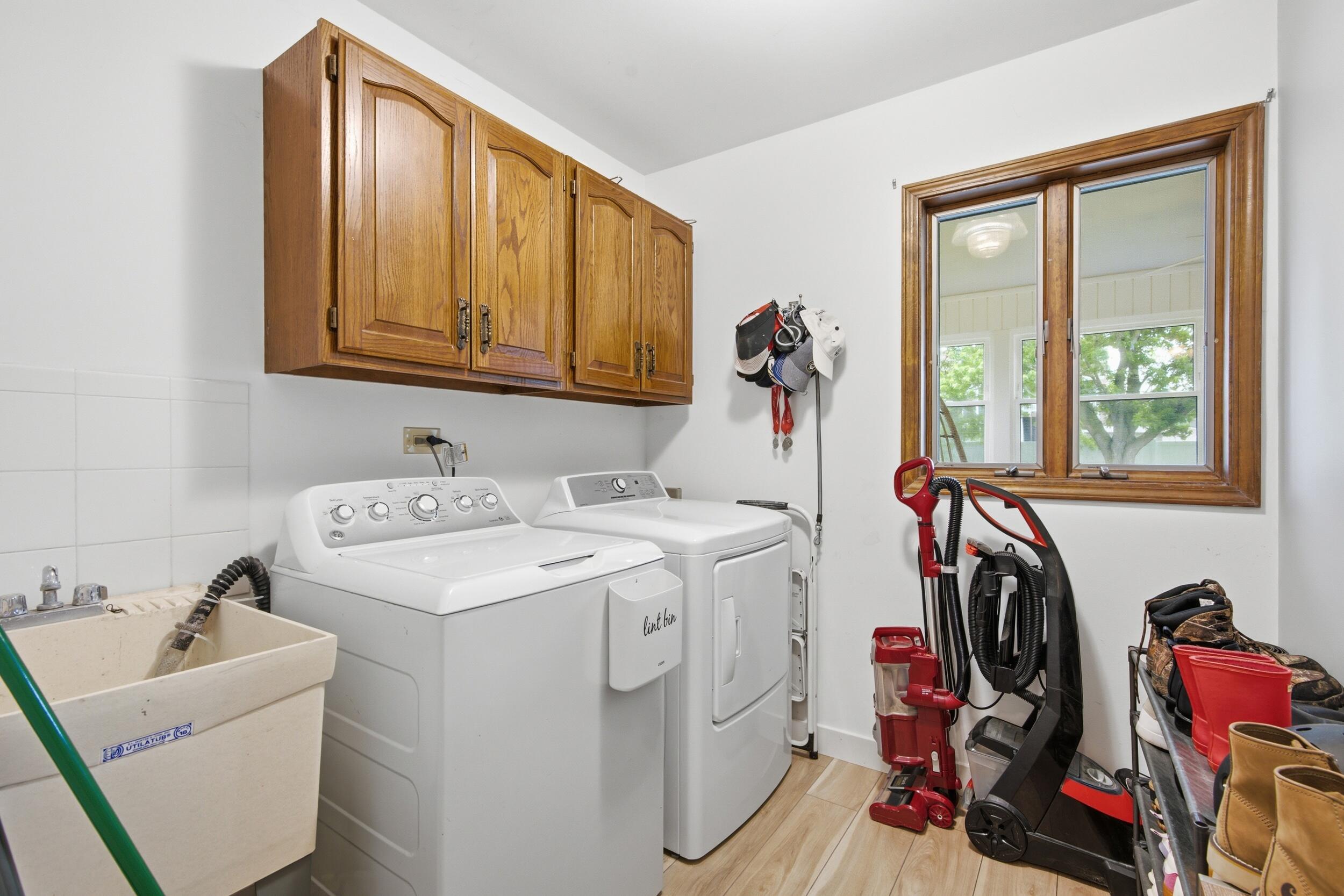 10031 Northcote Court, St. John, IN 46373; Image #19