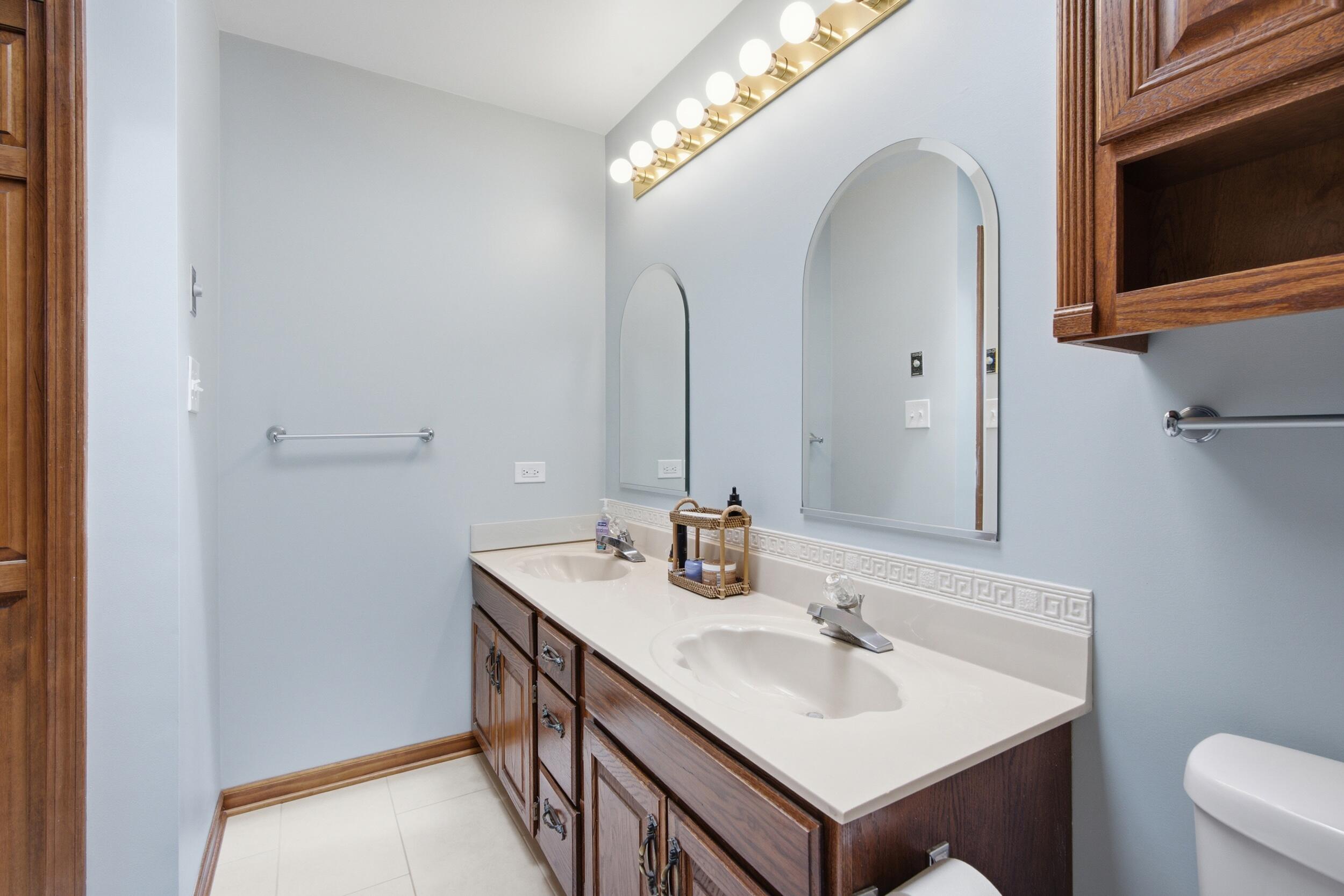 10031 Northcote Court, St. John, IN 46373; Image #23