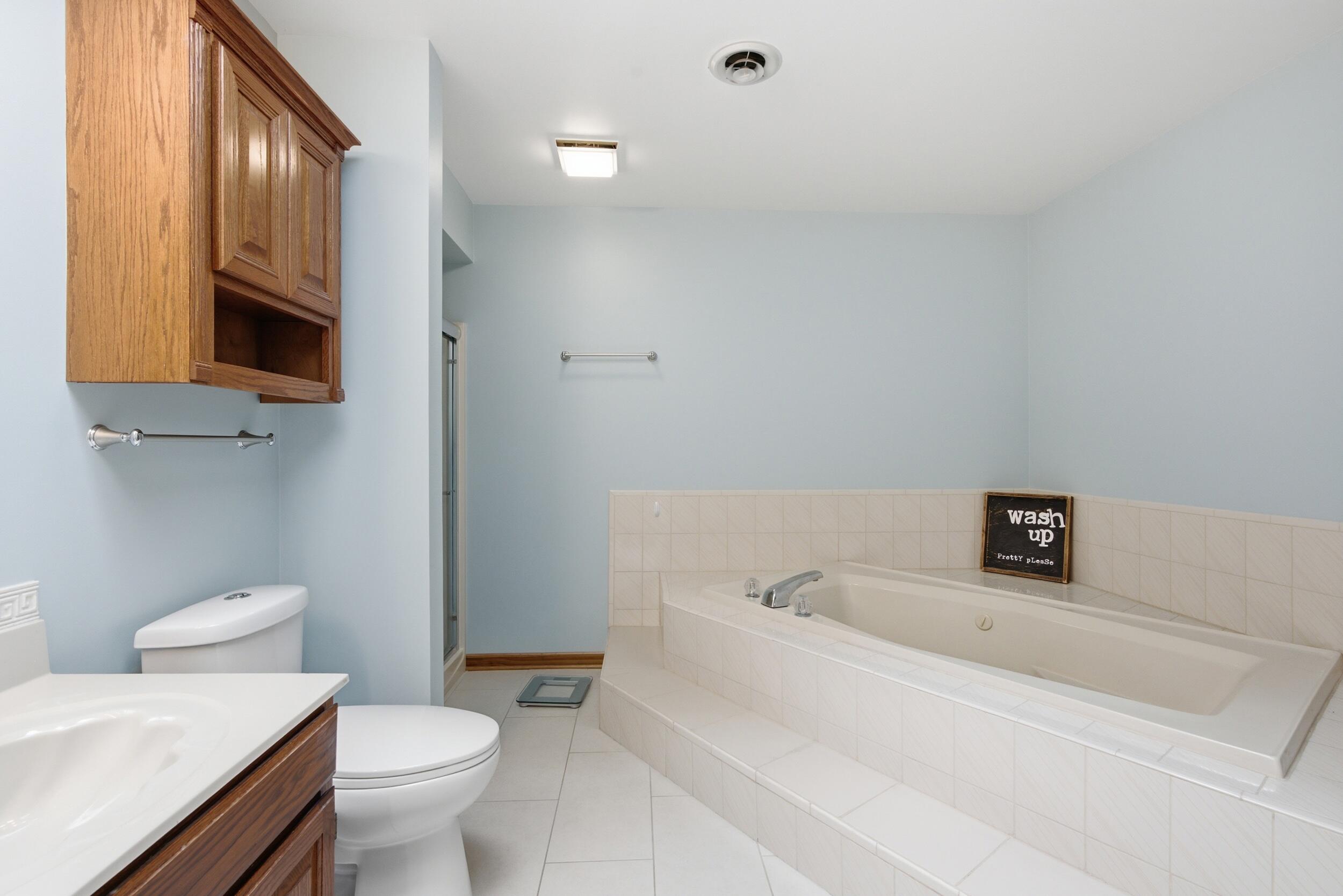 10031 Northcote Court, St. John, IN 46373; Image #24