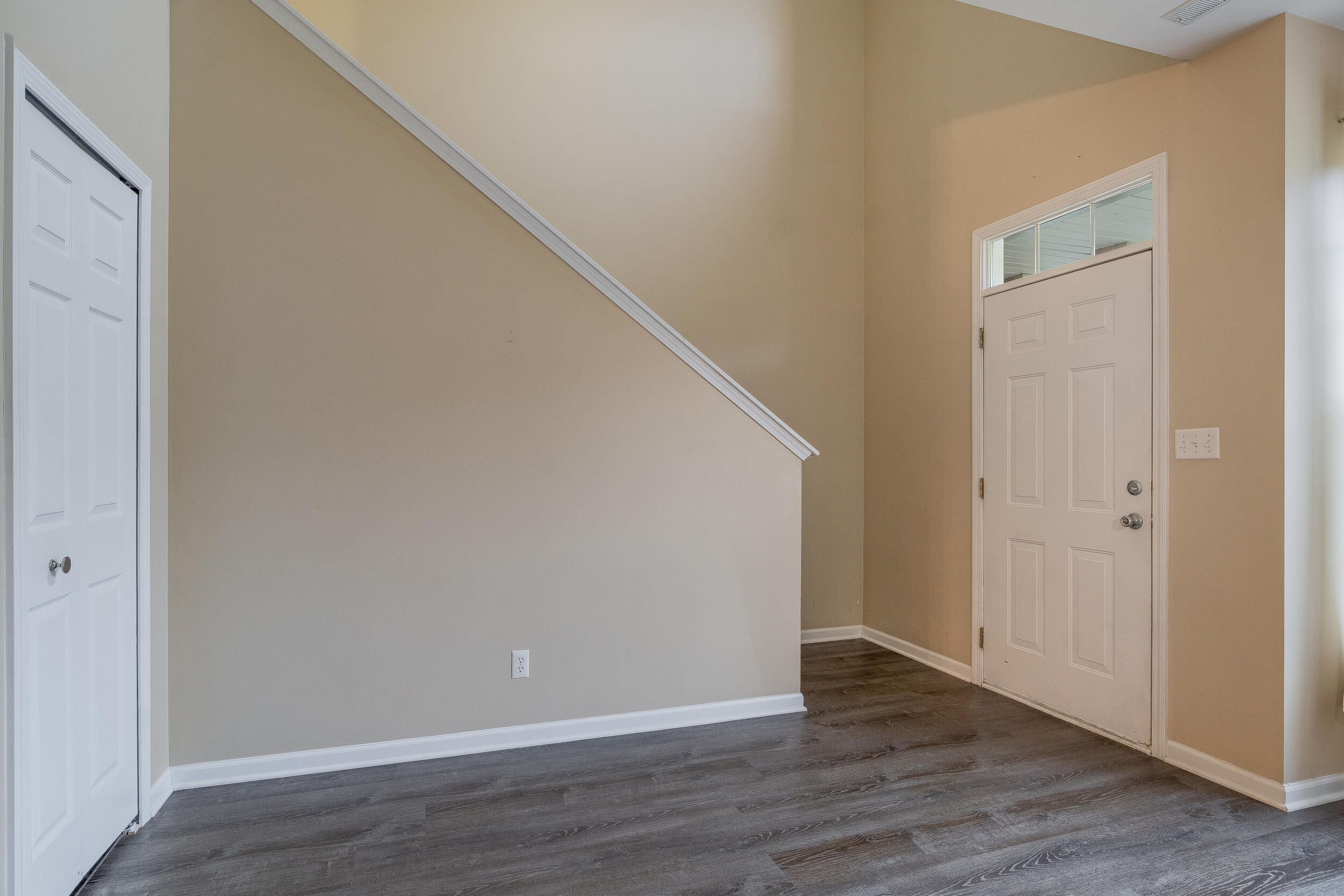 11742 Broadway, Crown Point, IN 46307; Image #7
