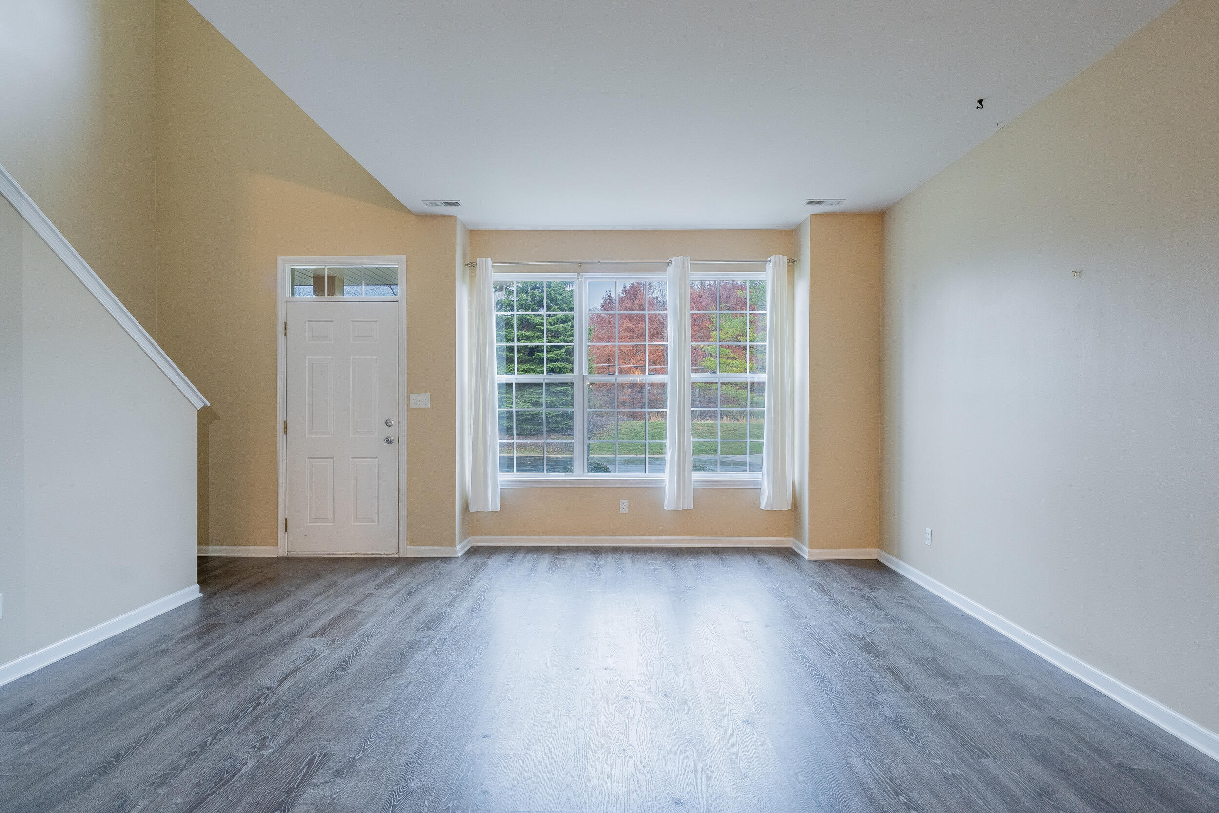11742 Broadway, Crown Point, IN 46307; Image #9