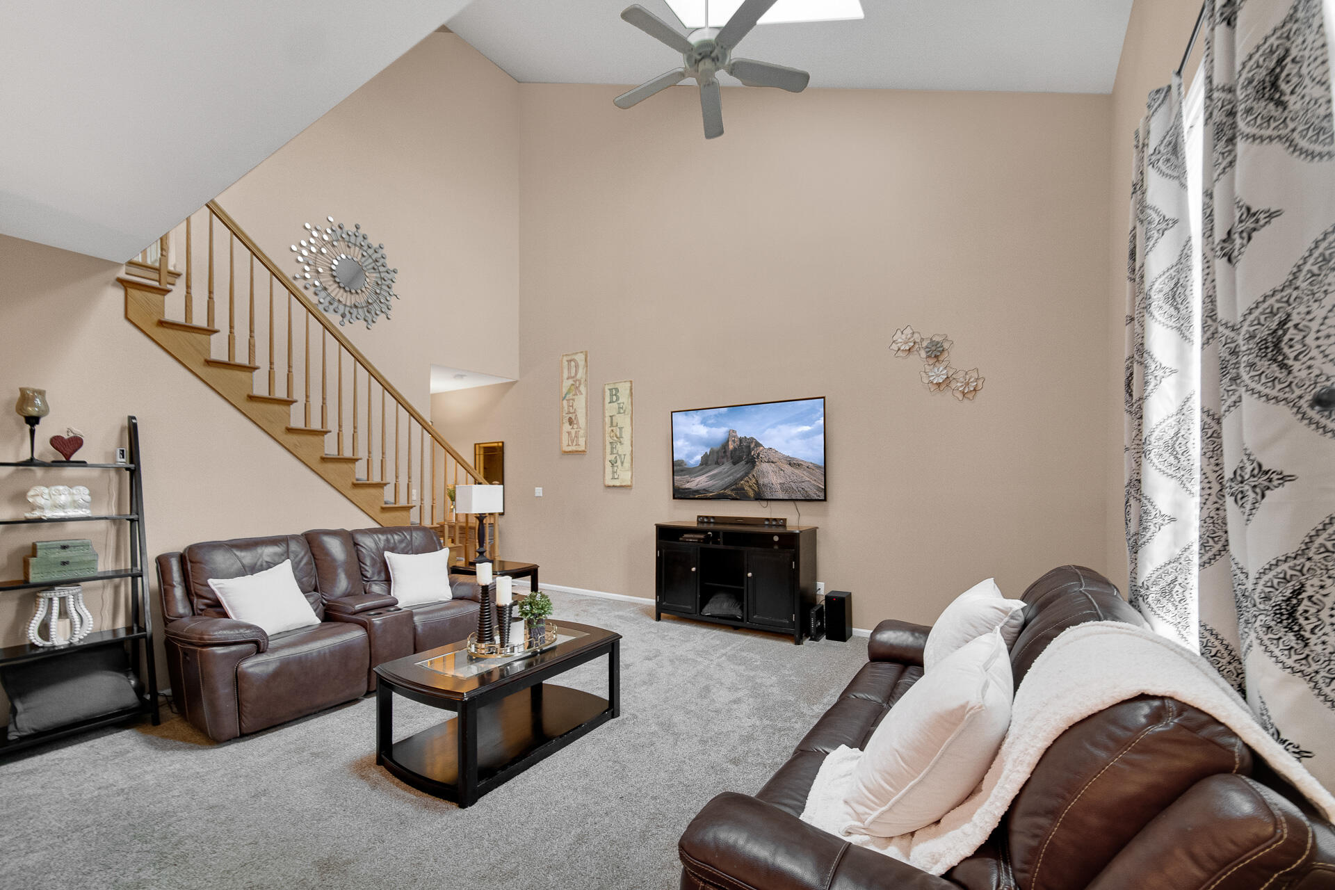 8112 Victoria Place, Crown Point, IN 46307; Image #5