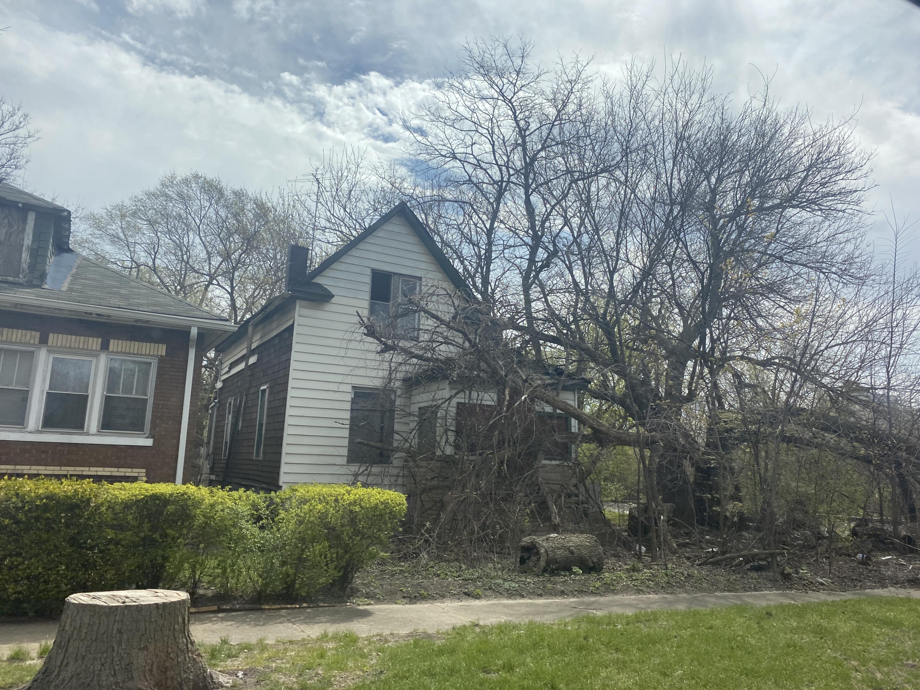861 Carolina Street, Gary, IN 46402; Image #2