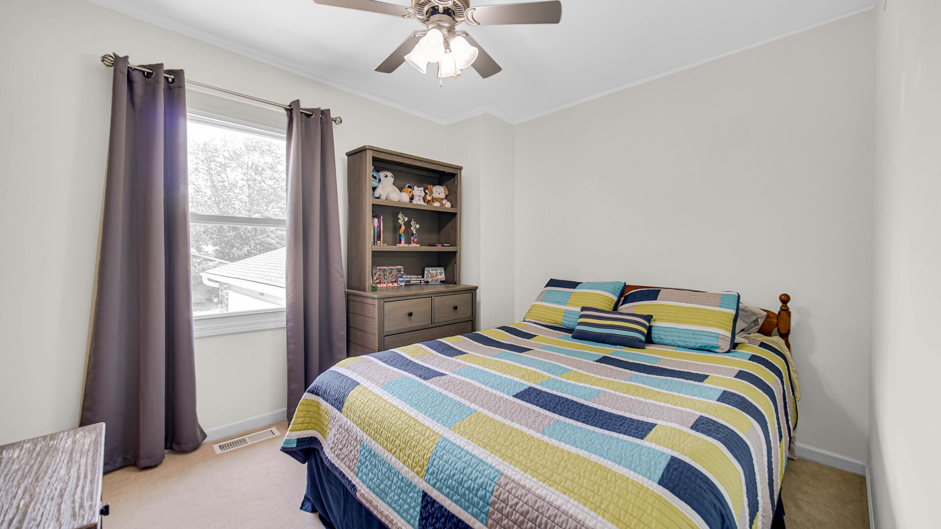 2301 Eisenhower Avenue, Valparaiso, IN 46383; Image #15