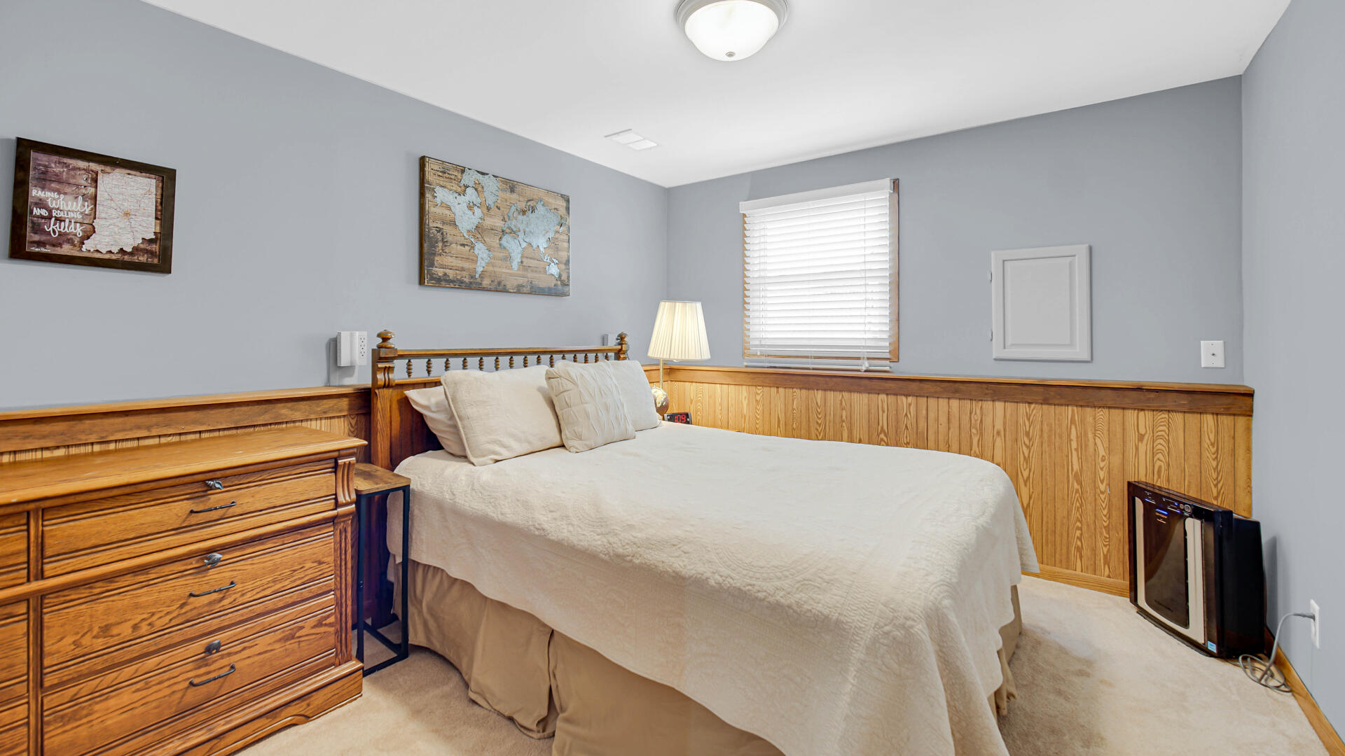 2301 Eisenhower Avenue, Valparaiso, IN 46383; Image #19