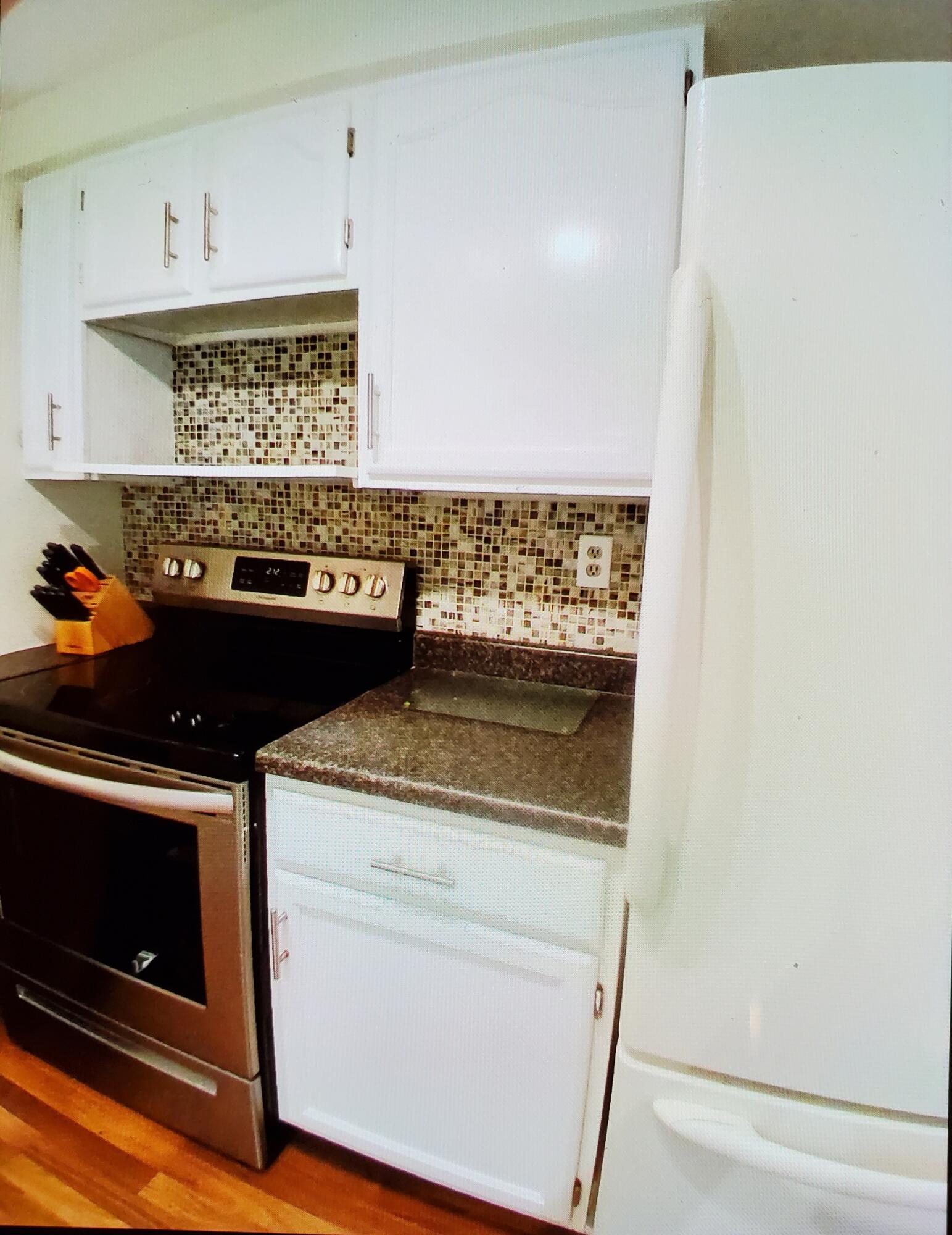 704 S 22nd Street, Chesterton, IN 46304; Image #8