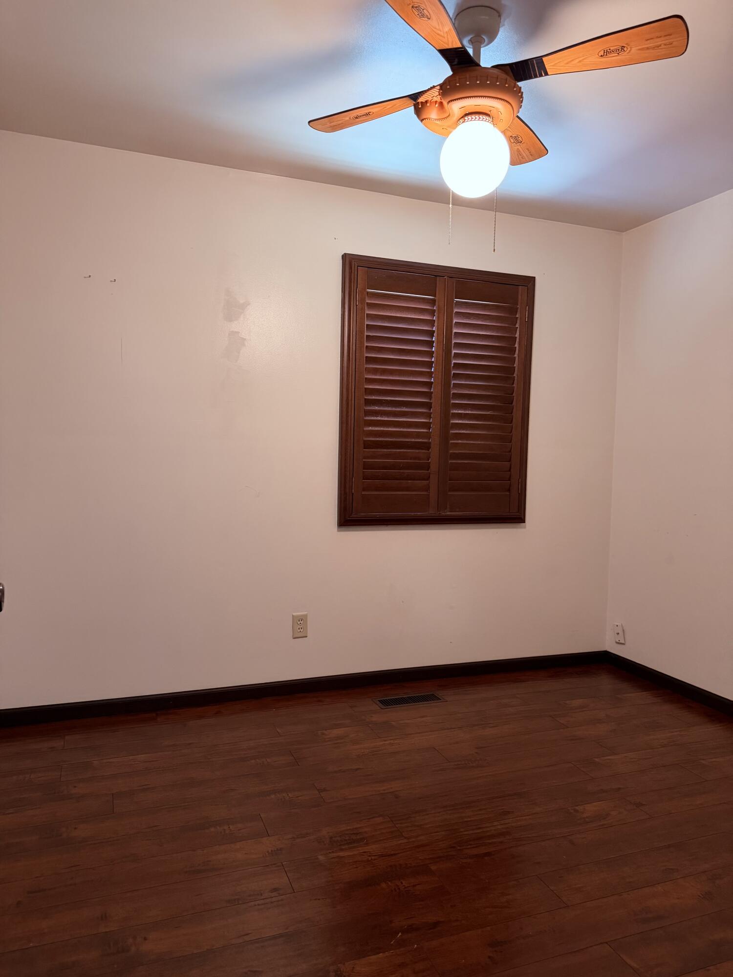 209 Lincoln Avenue, Hobart, IN 46342; Image #15