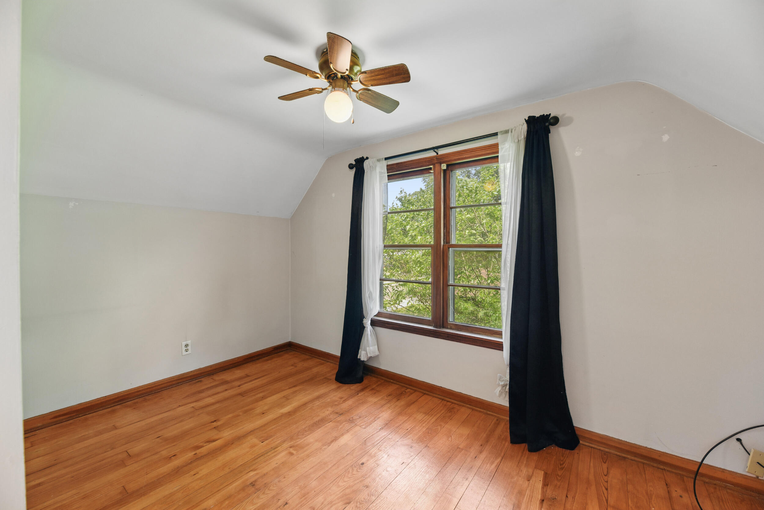 628 212th Place, Dyer, IN 46311; Image #13
