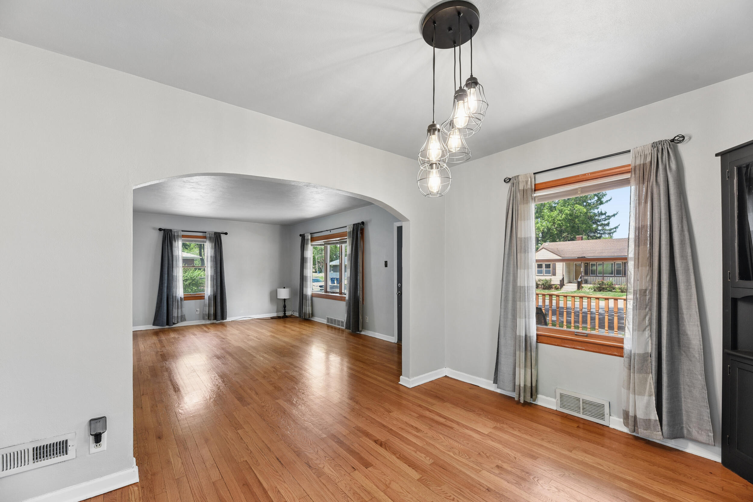 628 212th Place, Dyer, IN 46311; Image #5