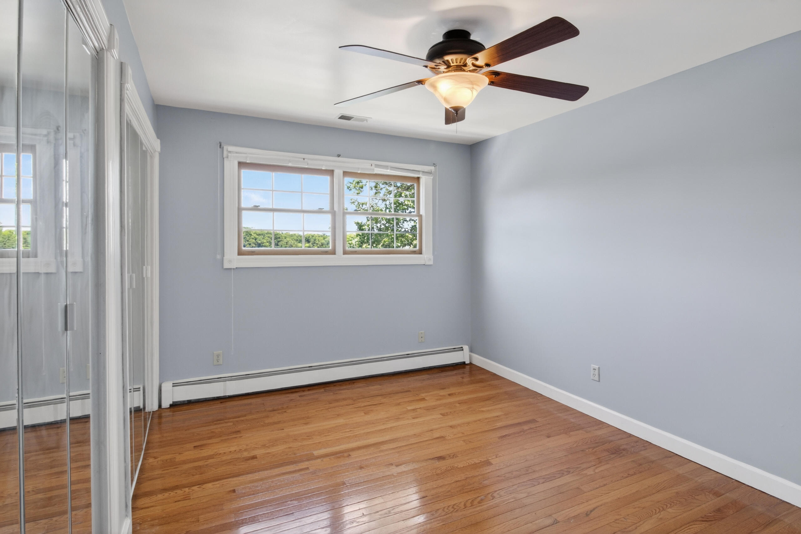 201 Spectacle Drive, Valparaiso, IN 46383; Image #44