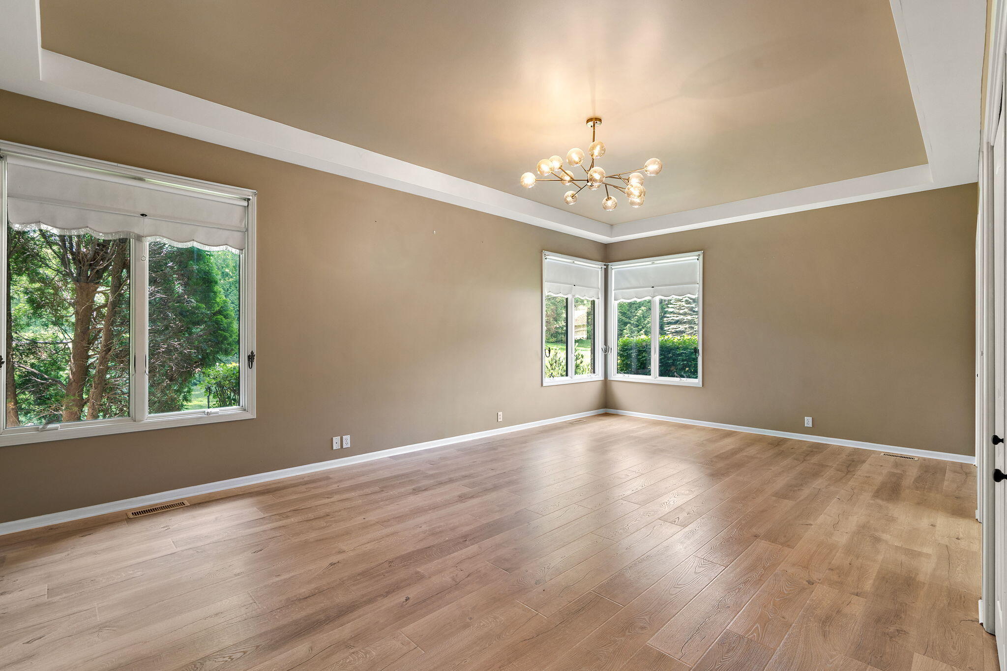 246 White Thorne Lane, Valparaiso, IN 46383; Image #19