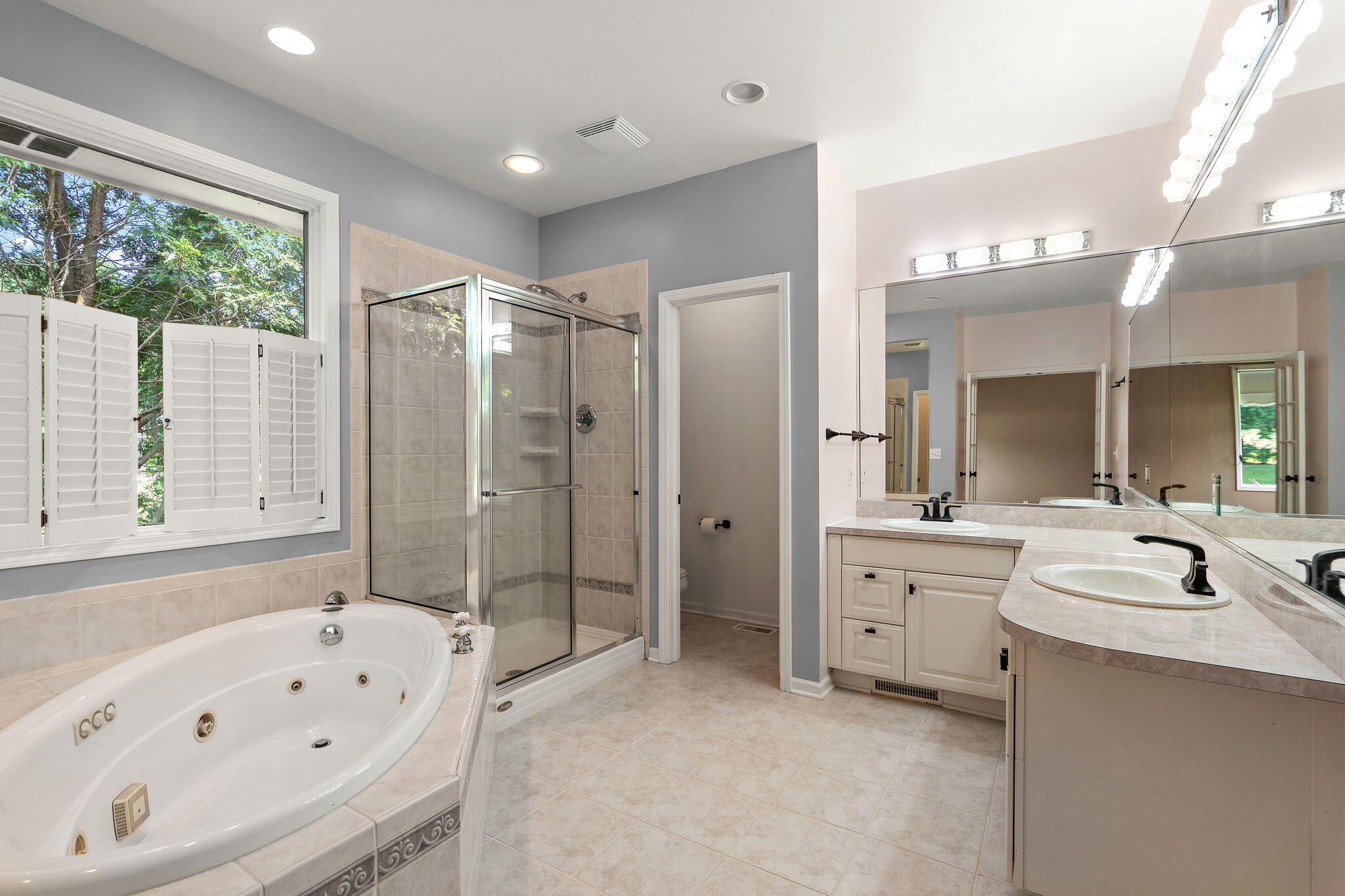 246 White Thorne Lane, Valparaiso, IN 46383; Image #21