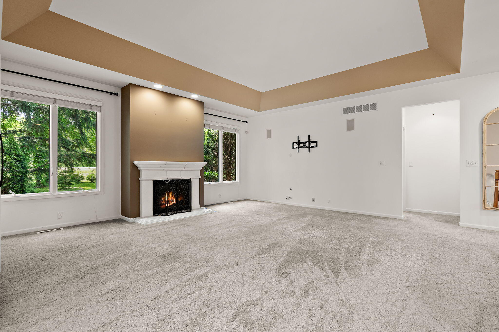 246 White Thorne Lane, Valparaiso, IN 46383; Image #8