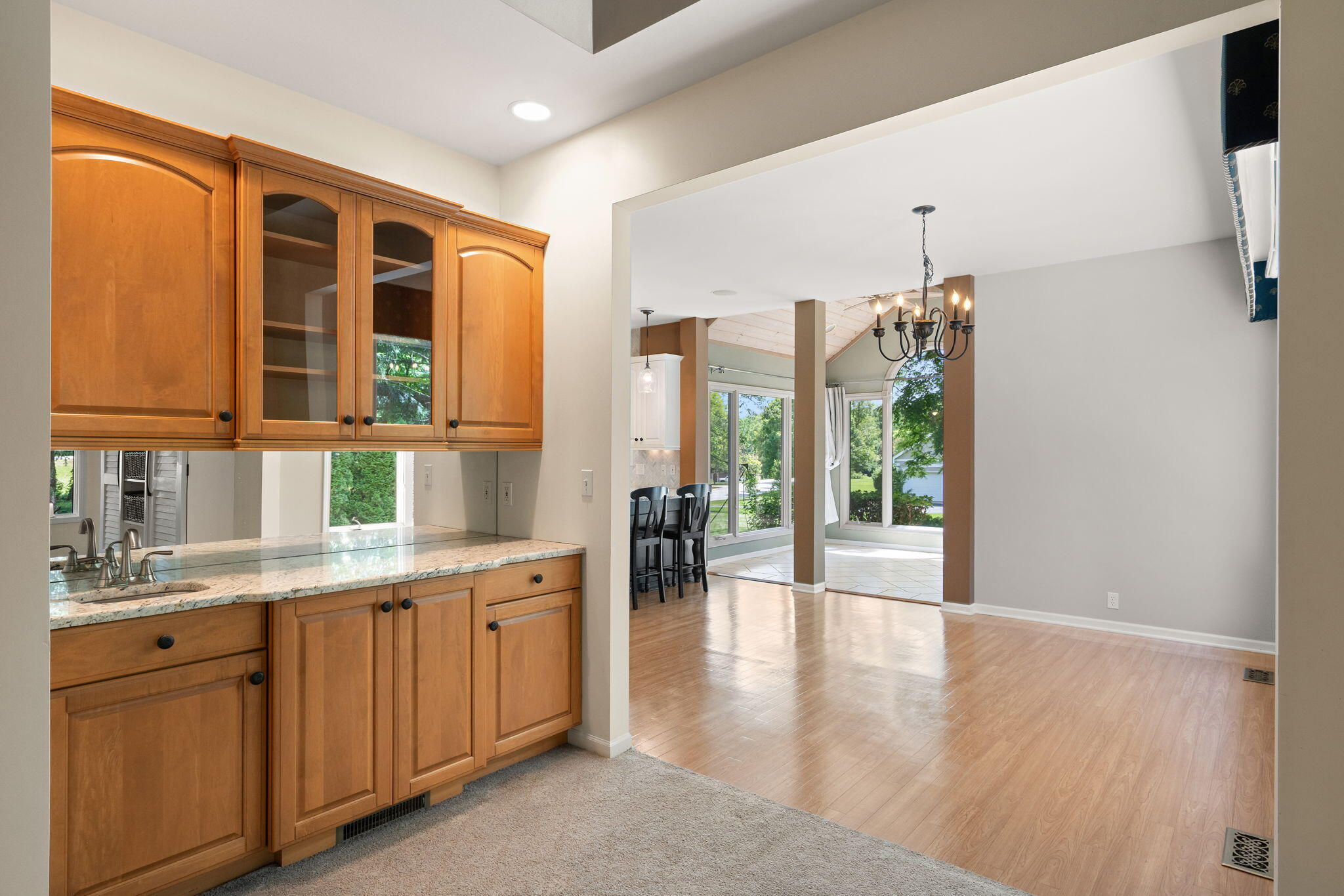246 White Thorne Lane, Valparaiso, IN 46383; Image #9
